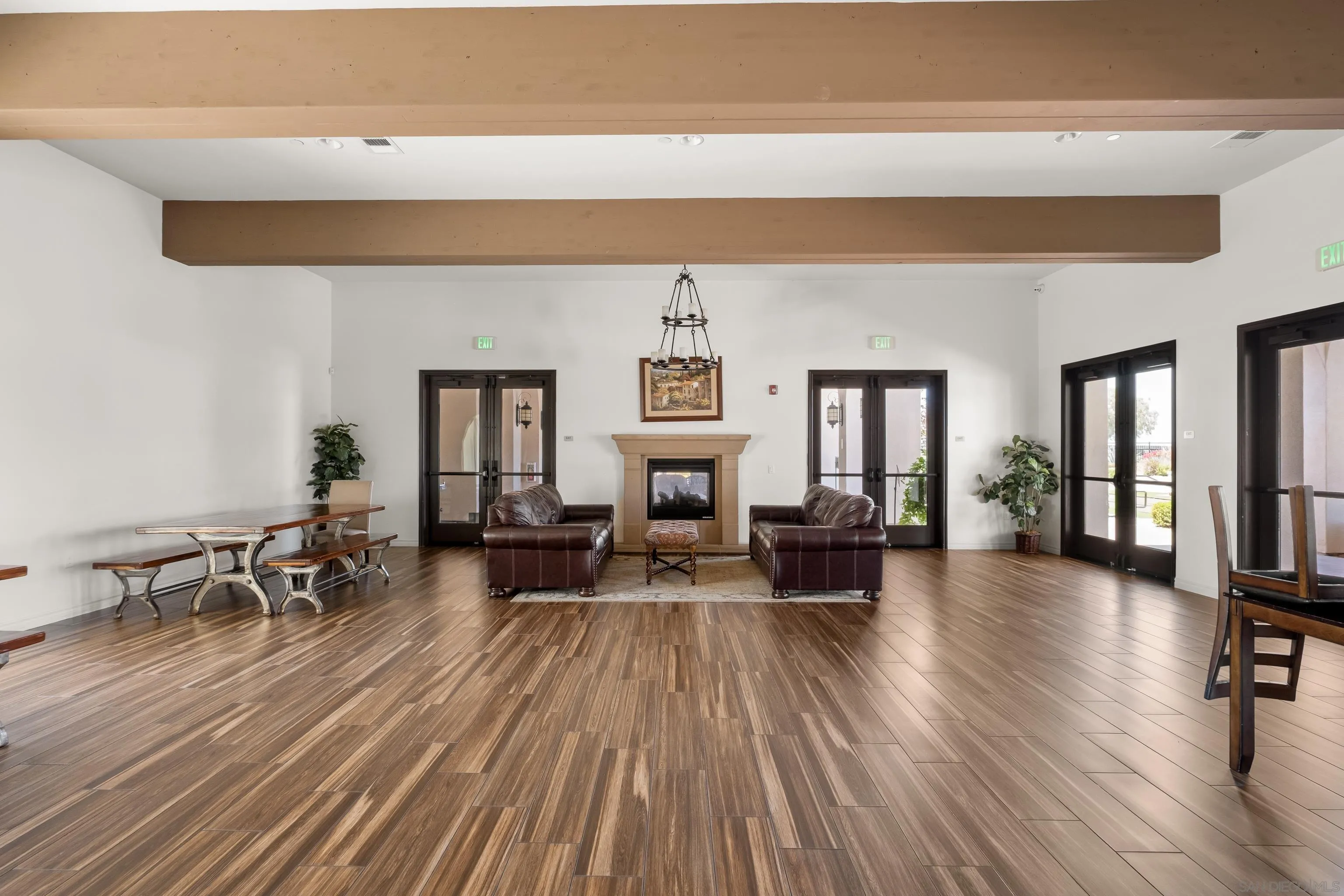 https://cdn.realtyfeed.com/cdn/127/260019065/6bb2c364f4d9e35a9050b372e958401d.webp