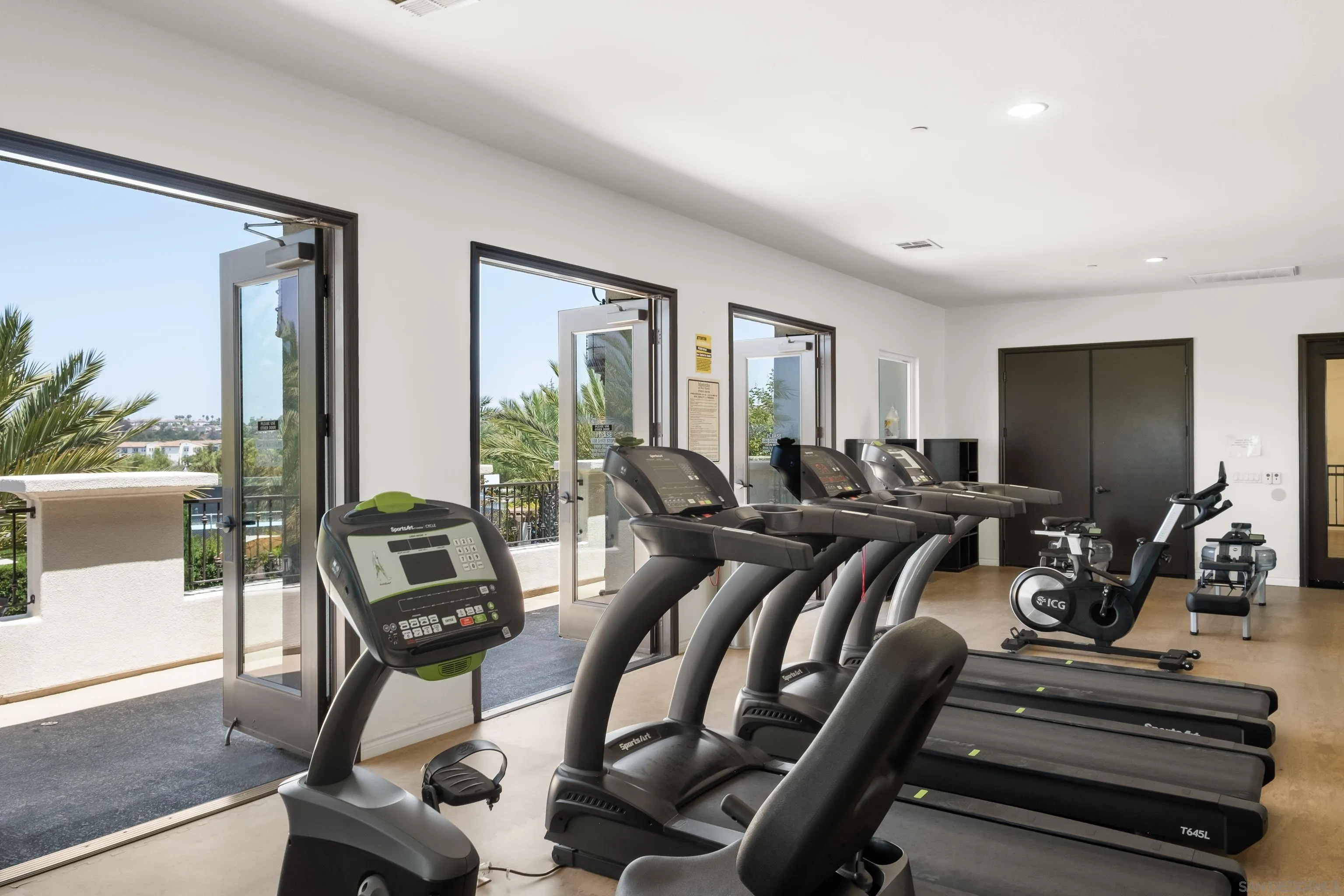 https://cdn.realtyfeed.com/cdn/127/260019065/c1fd85e3c274ce3eb6bd3cefee55aa17.webp