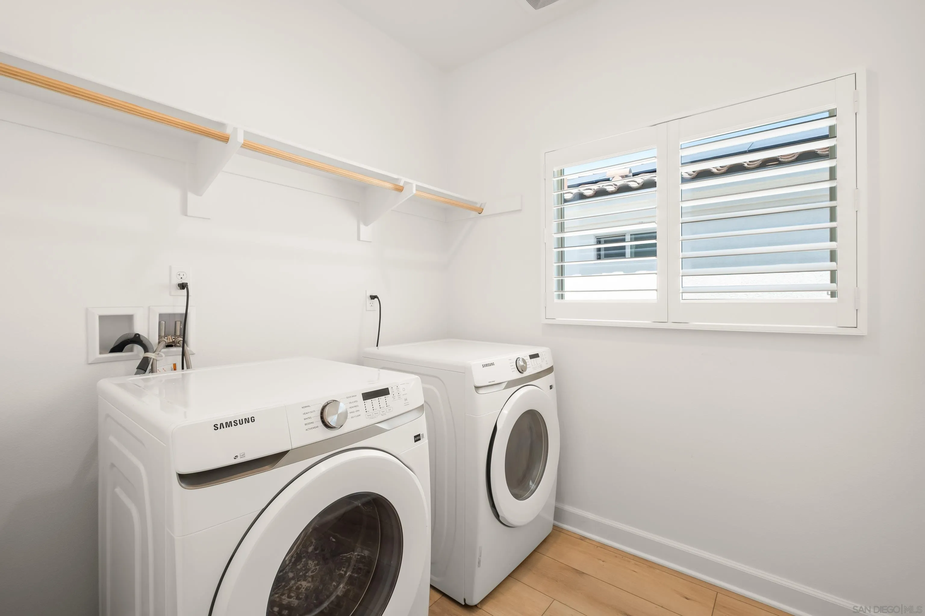 https://cdn.realtyfeed.com/cdn/127/260019065/ddb4bb9ebf87fa8b0797ea4ad4c21a5d.webp
