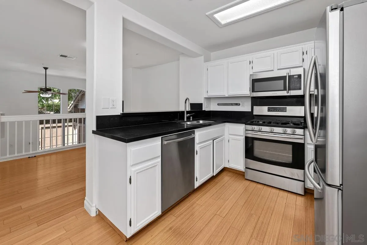 Photo #16: 260019066 Listing: Photo #16