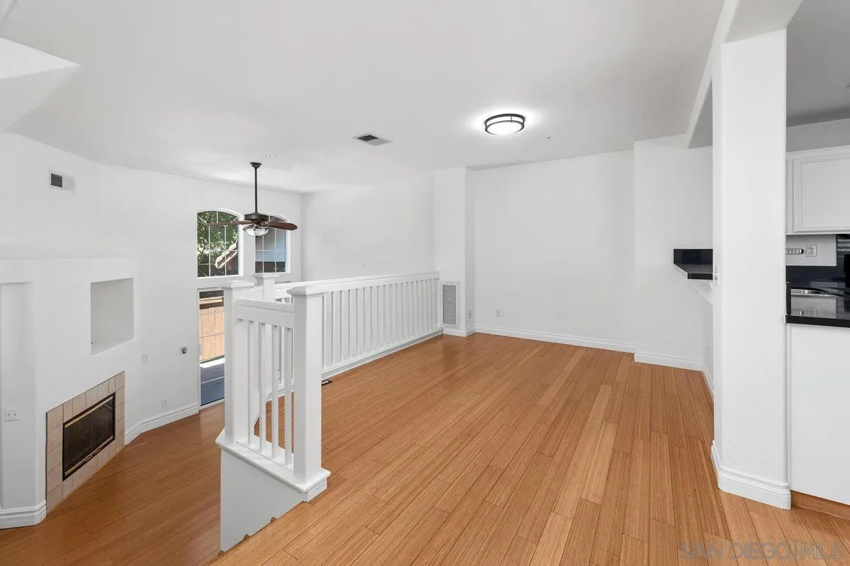 Photo #12: 260019066 Listing: Photo #12