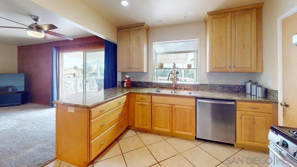 https://cdn.realtyfeed.com/cdn/127/260019069/20e3cab4fa14ac76129651b25b758c45.webp