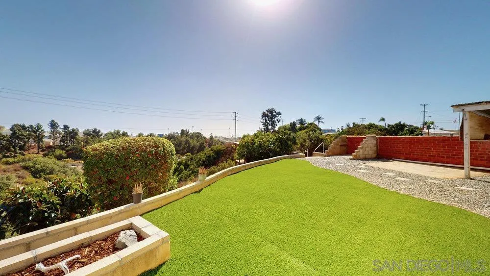 https://cdn.realtyfeed.com/cdn/127/260019069/d56937d0c8d4b4b7aa03baaf07ce45ae.webp
