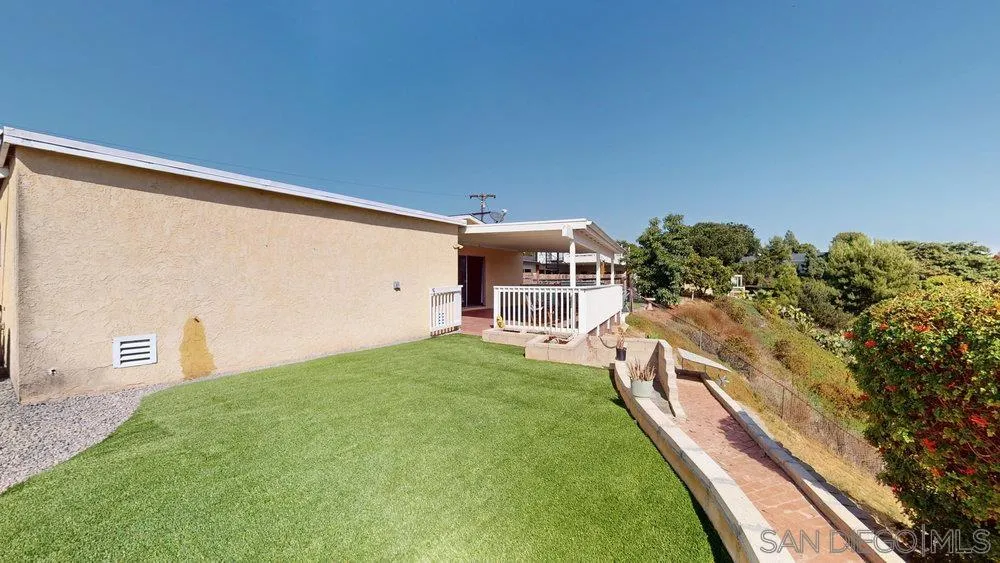 https://cdn.realtyfeed.com/cdn/127/260019069/d94063566b493e786c84c092eba7edcf.webp