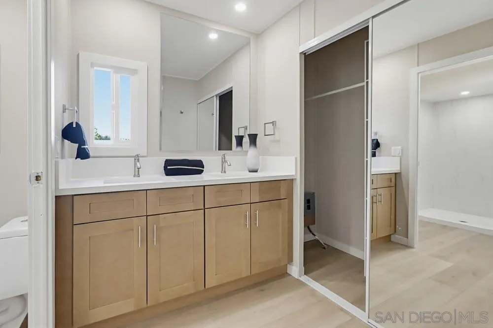 https://cdn.realtyfeed.com/cdn/127/260019070/7e51c38b36f1da188313641b134d9e71.webp
