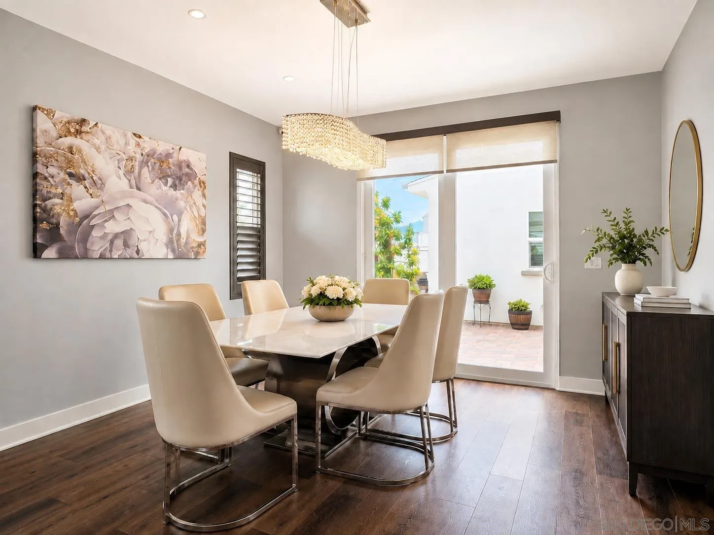 https://cdn.realtyfeed.com/cdn/127/260019072/97b62c393a9f4e41f0997270ec133700.webp