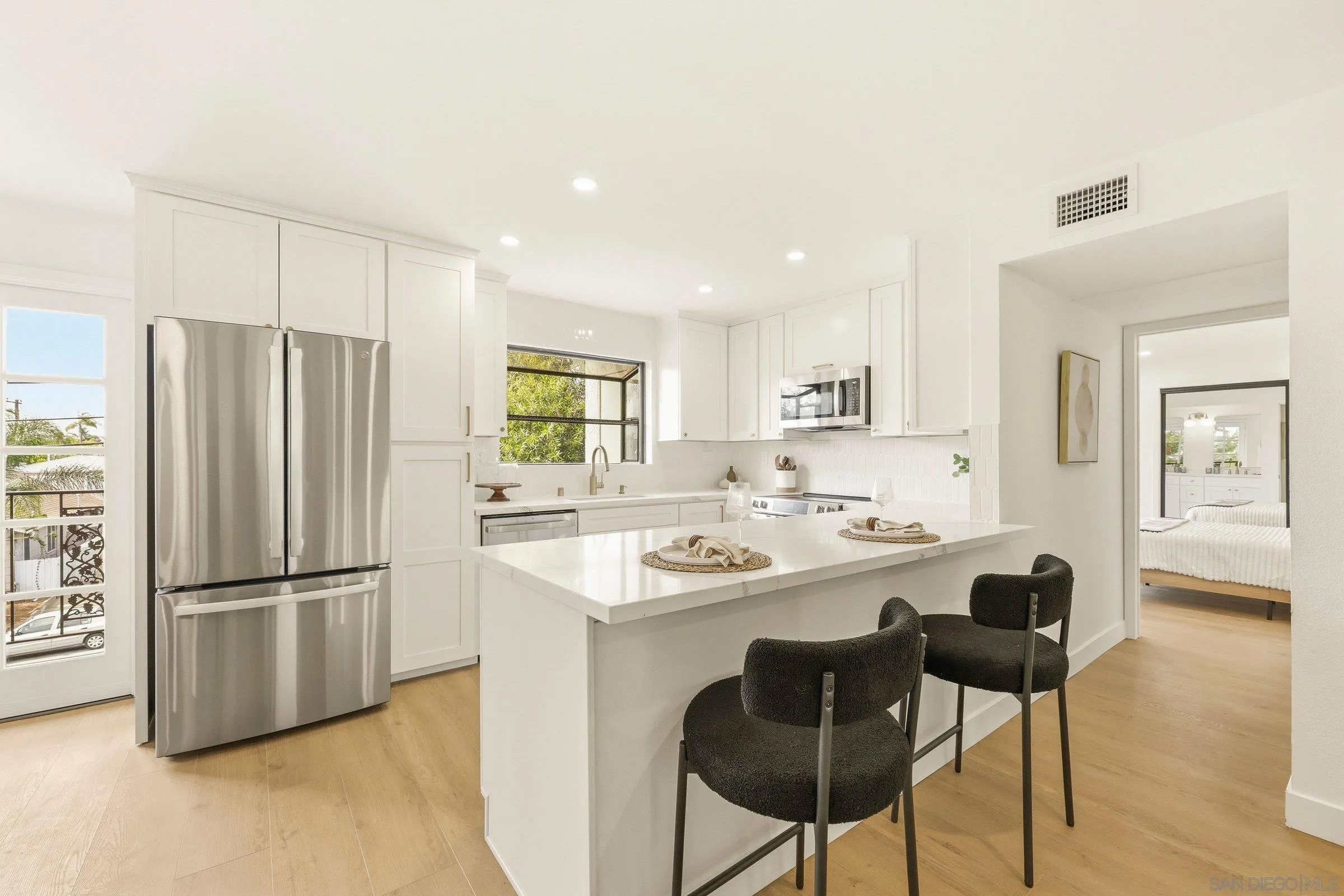 1263 Robinson Unit 13, San Diego, CA 92103 - Photo 5 of 33, San Diego, CA