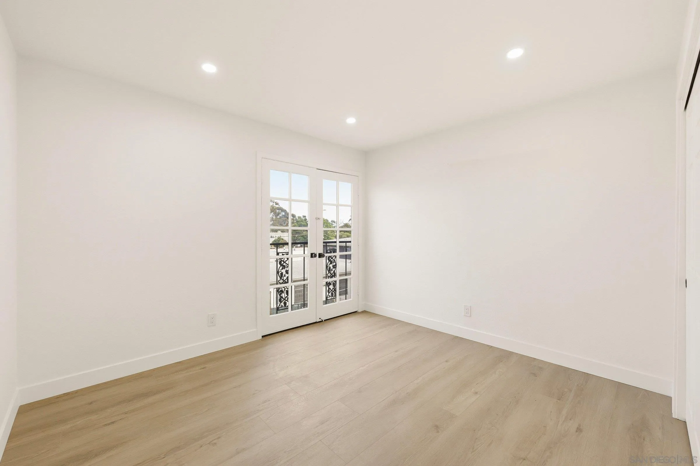 Photo #23: 260019075 Listing: Photo #23