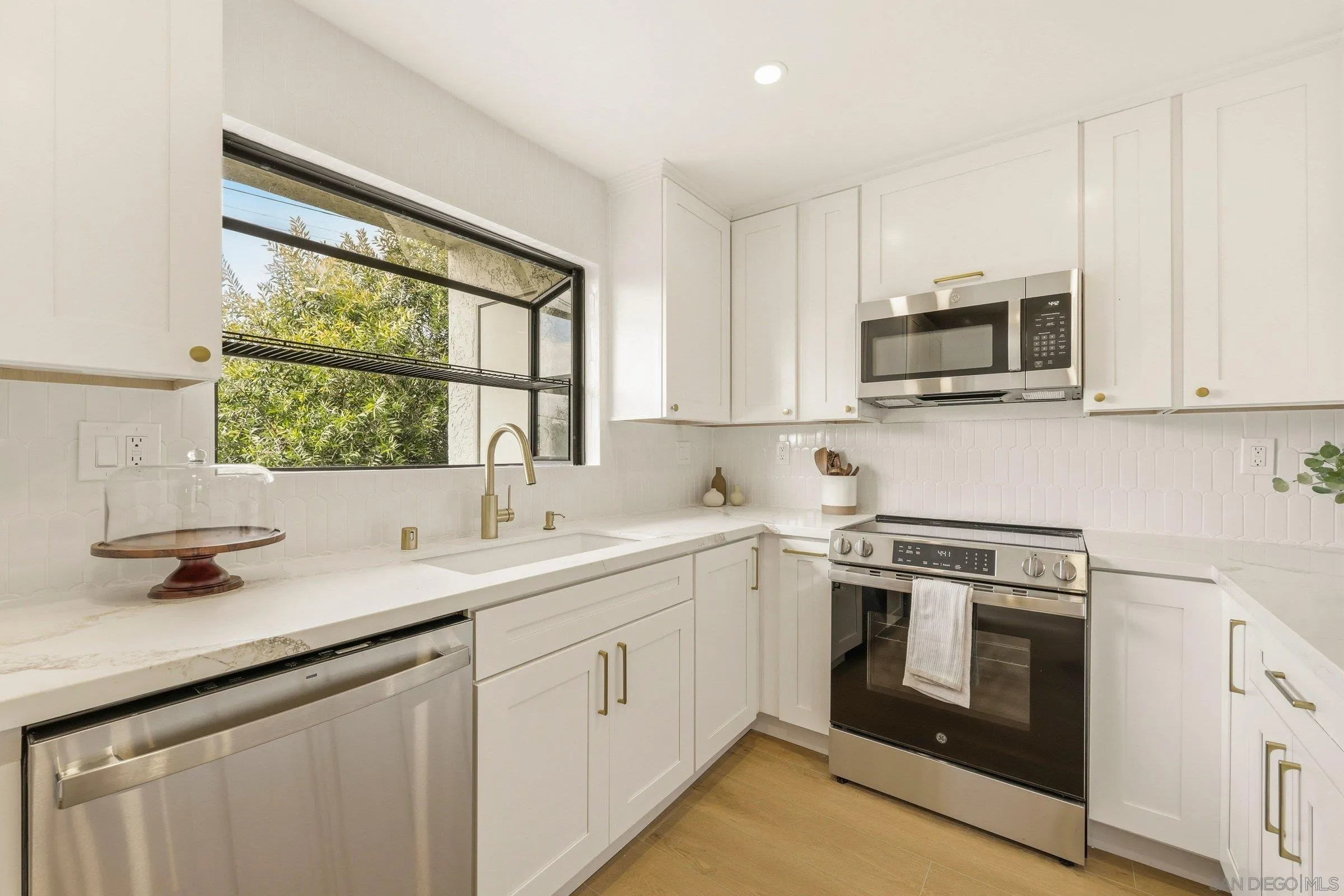 Photo #10: 260019075 Listing: Photo #10