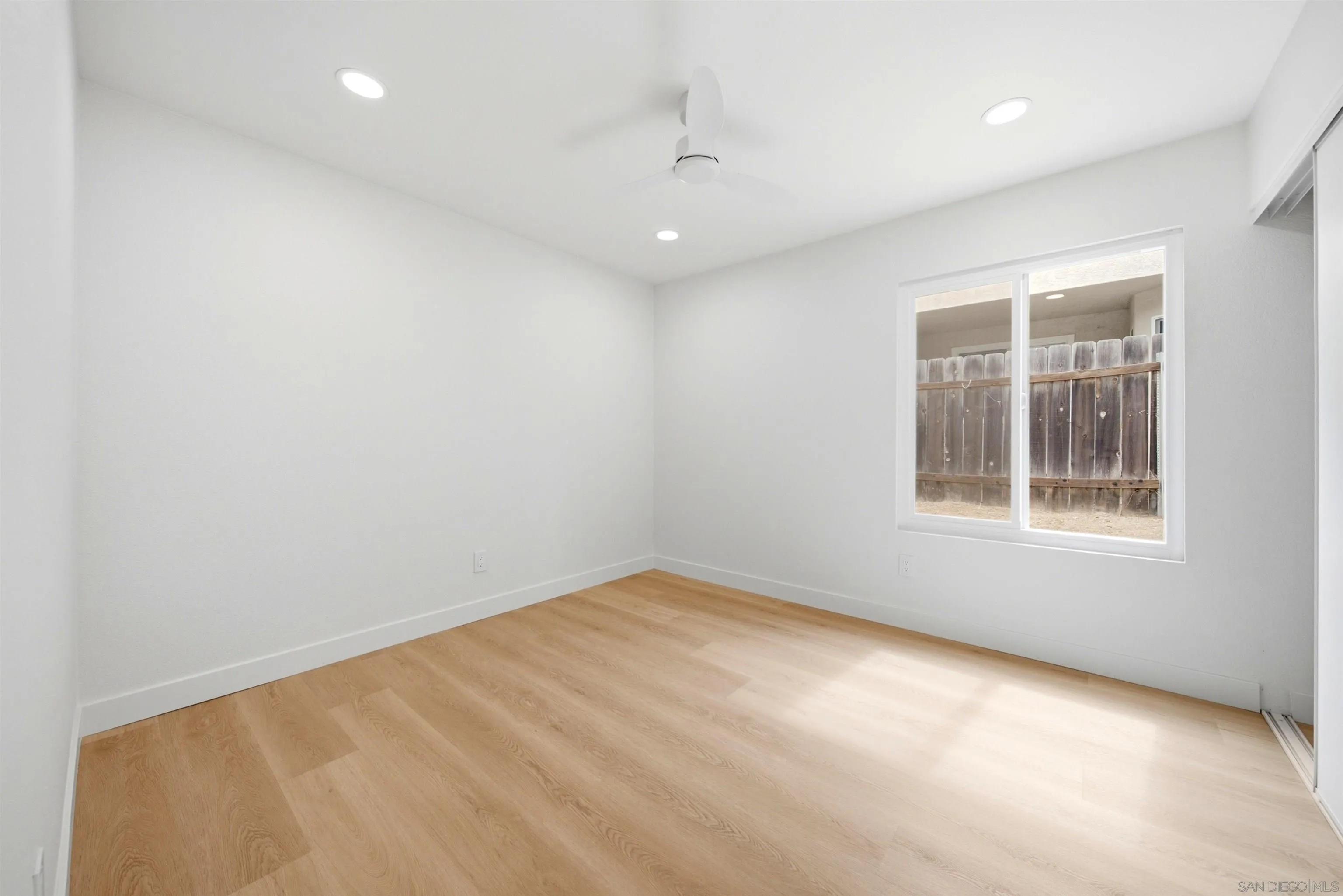 https://cdn.realtyfeed.com/cdn/127/260019076/7a6e7478dc51414e604d85ec4a870463.webp
