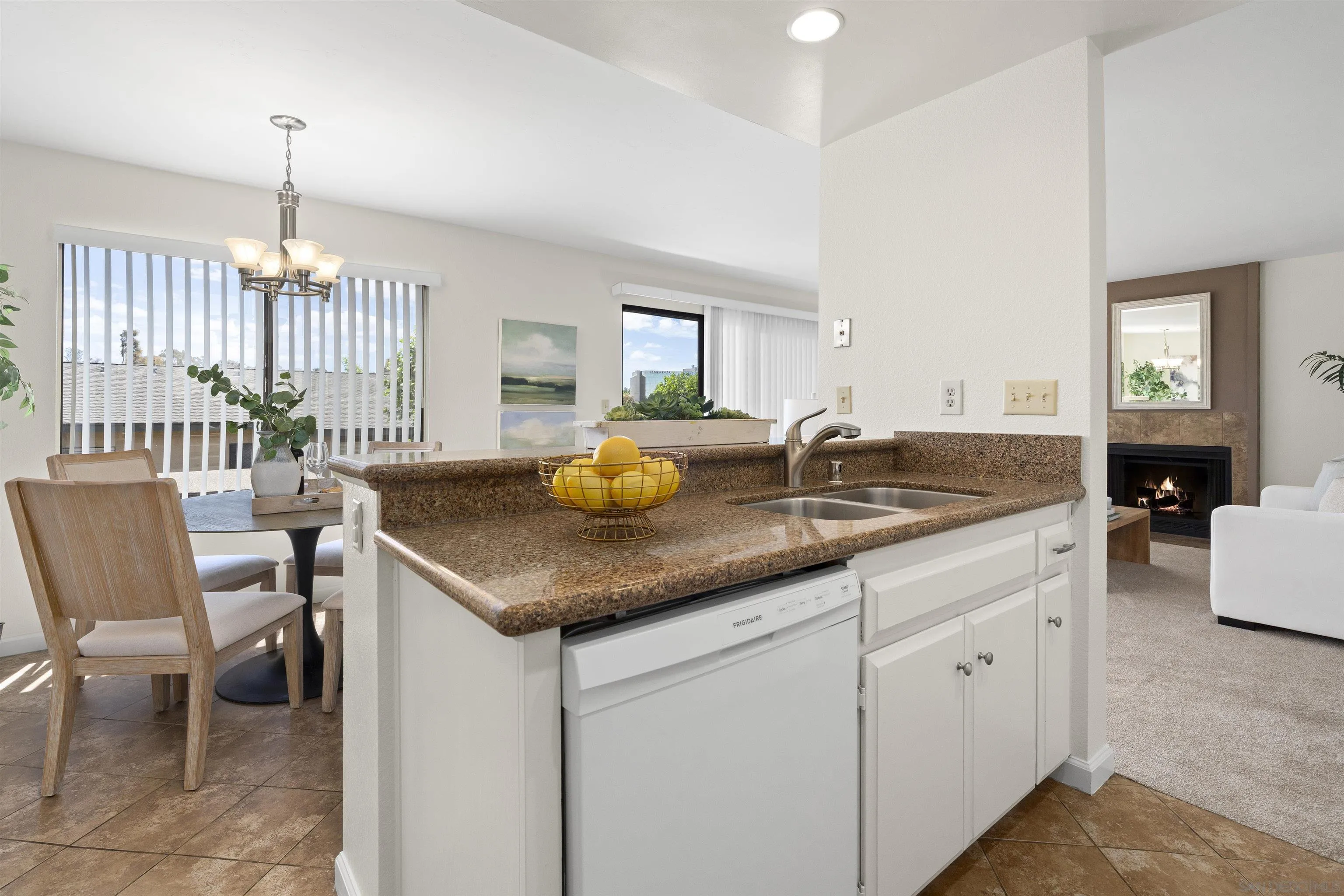 Photo #28: 260019077 Listing: Photo #28