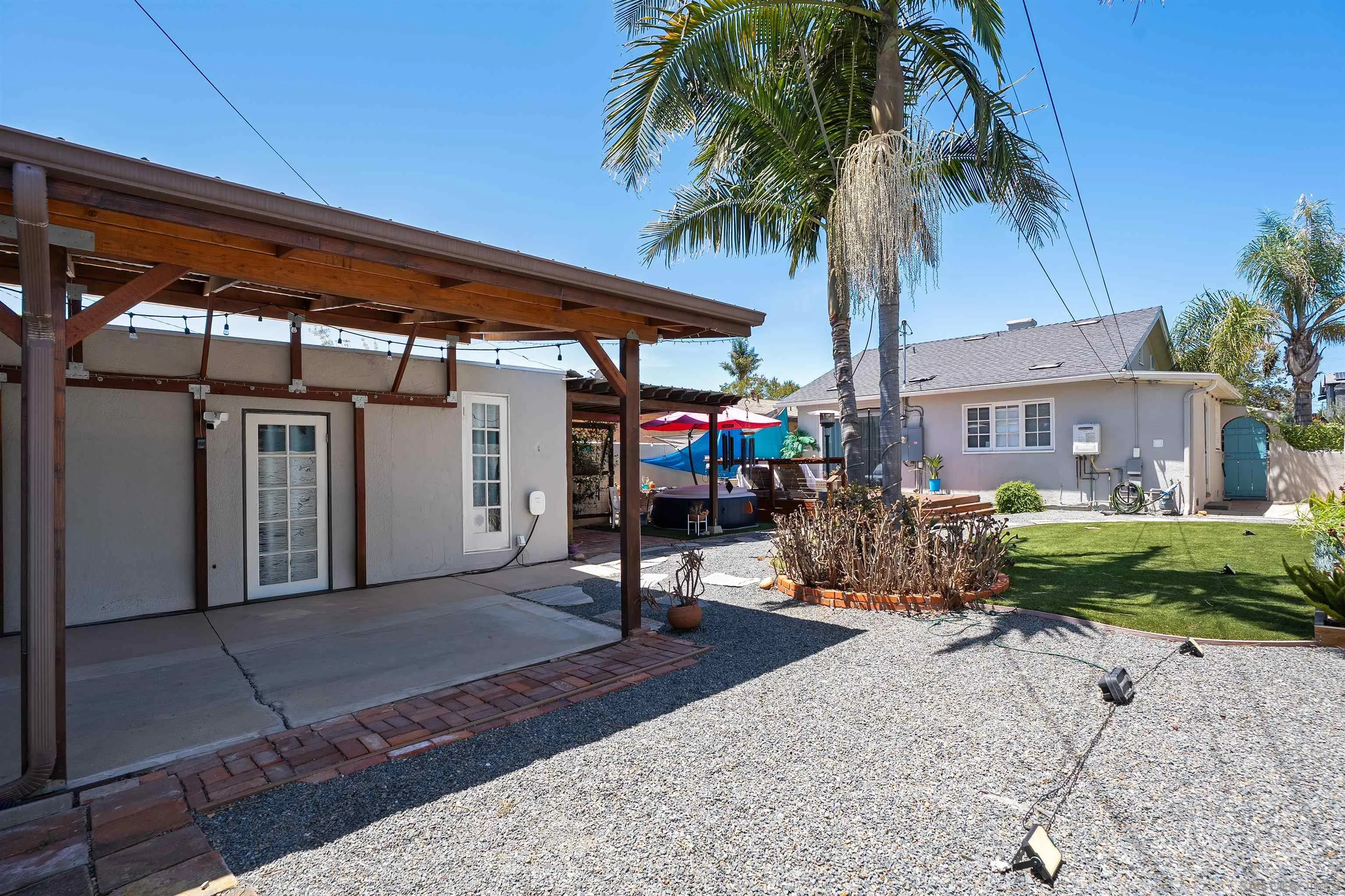 https://cdn.realtyfeed.com/cdn/127/260019081/a1742bb2d7910111665417518fb7eaac.webp