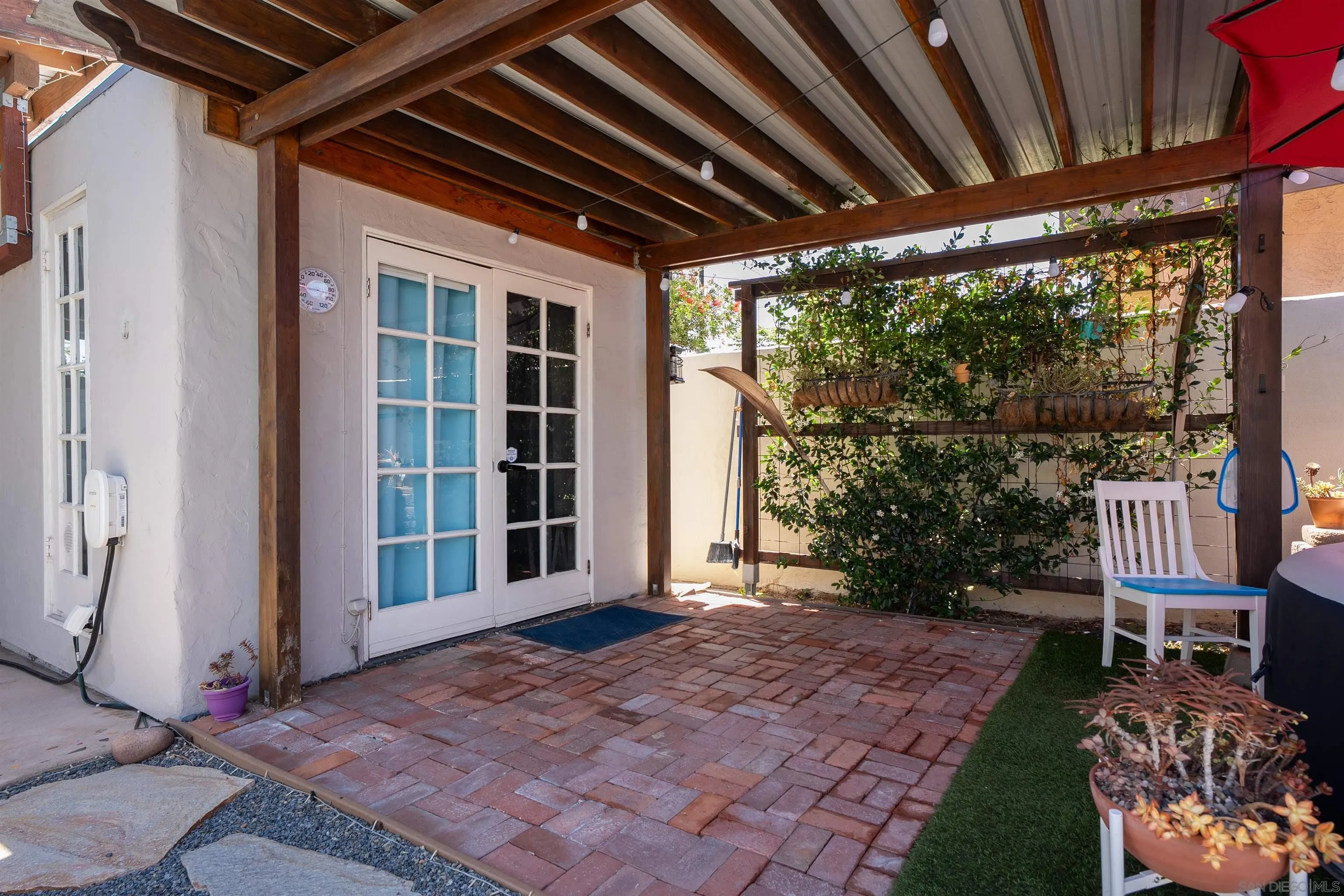 https://cdn.realtyfeed.com/cdn/127/260019081/a2d1e190e86f3cfe81c836da25dea1c9.webp