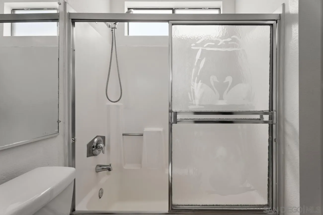 https://cdn.realtyfeed.com/cdn/127/260019084/4f60ebdb2a62ac0043bb97481ef899c9.webp