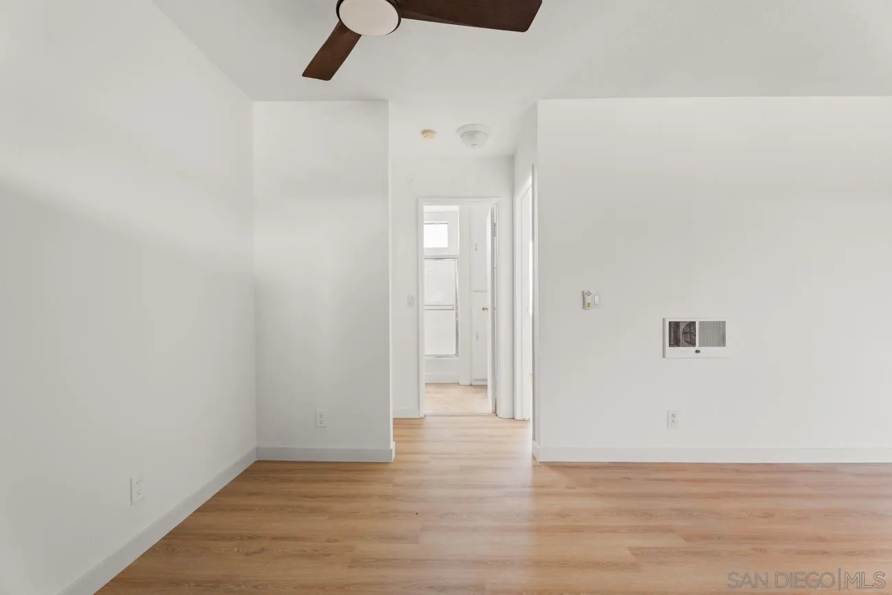 https://cdn.realtyfeed.com/cdn/127/260019084/6e474b8387e014efc6218034757dd7cb.webp