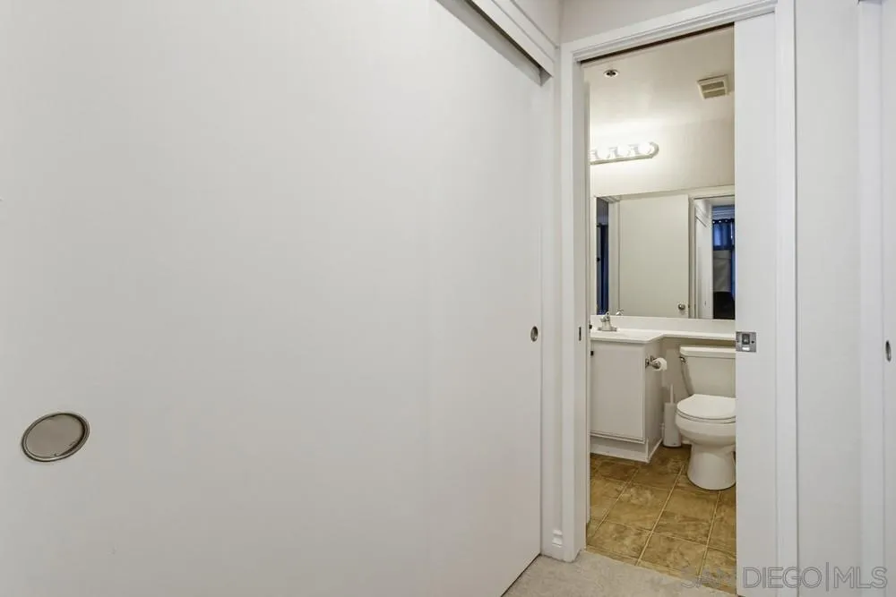 https://cdn.realtyfeed.com/cdn/127/260019085/2c2a5334e9a081adbbc3b7470169f062.webp