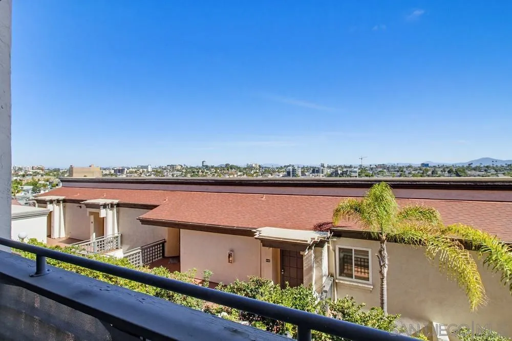 https://cdn.realtyfeed.com/cdn/127/260019085/9a43a28751825676147823941590dd84.webp