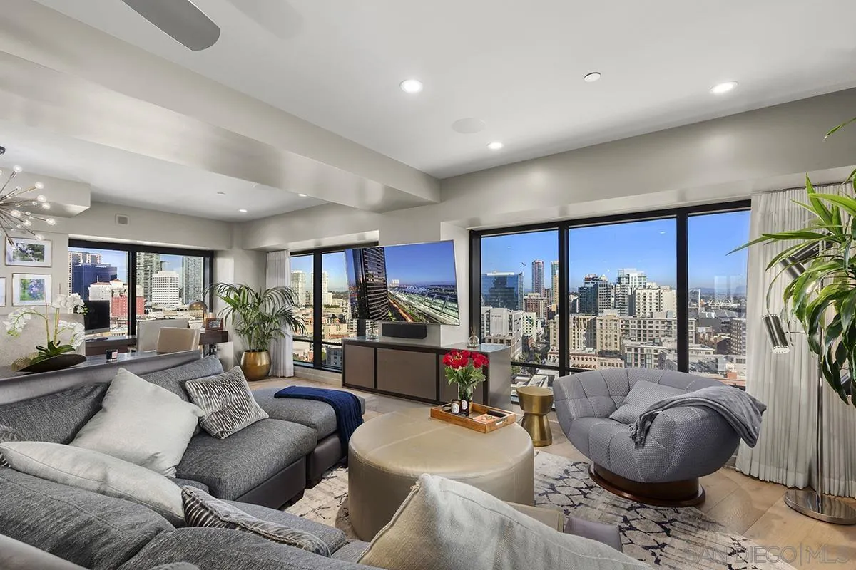 100 Harbor Drive Unit 1906, San Diego, CA 92101 - Photo 4 of 71, San Diego, CA