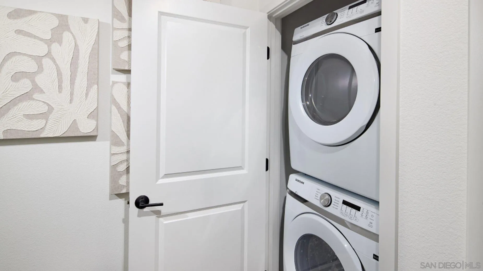 Photo #9: 260019088 Listing: Photo #9