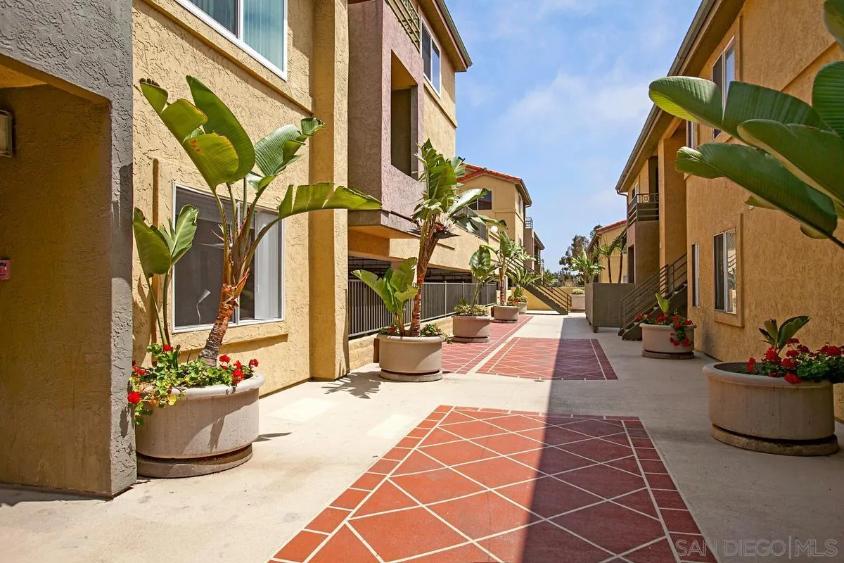 Photo #31: 260019089 Listing: Photo #31