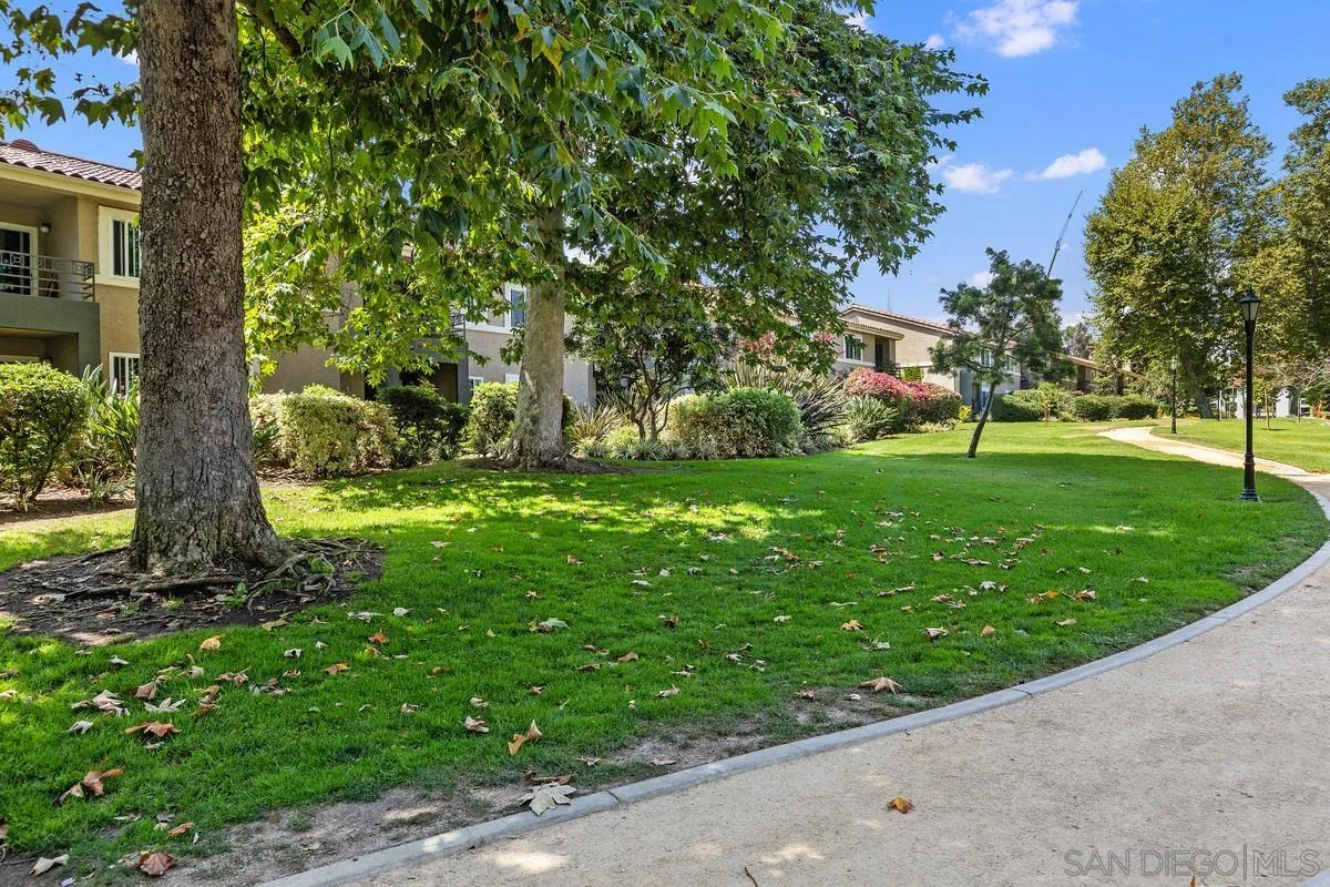 Photo #42: 260019089 Listing: Photo #42