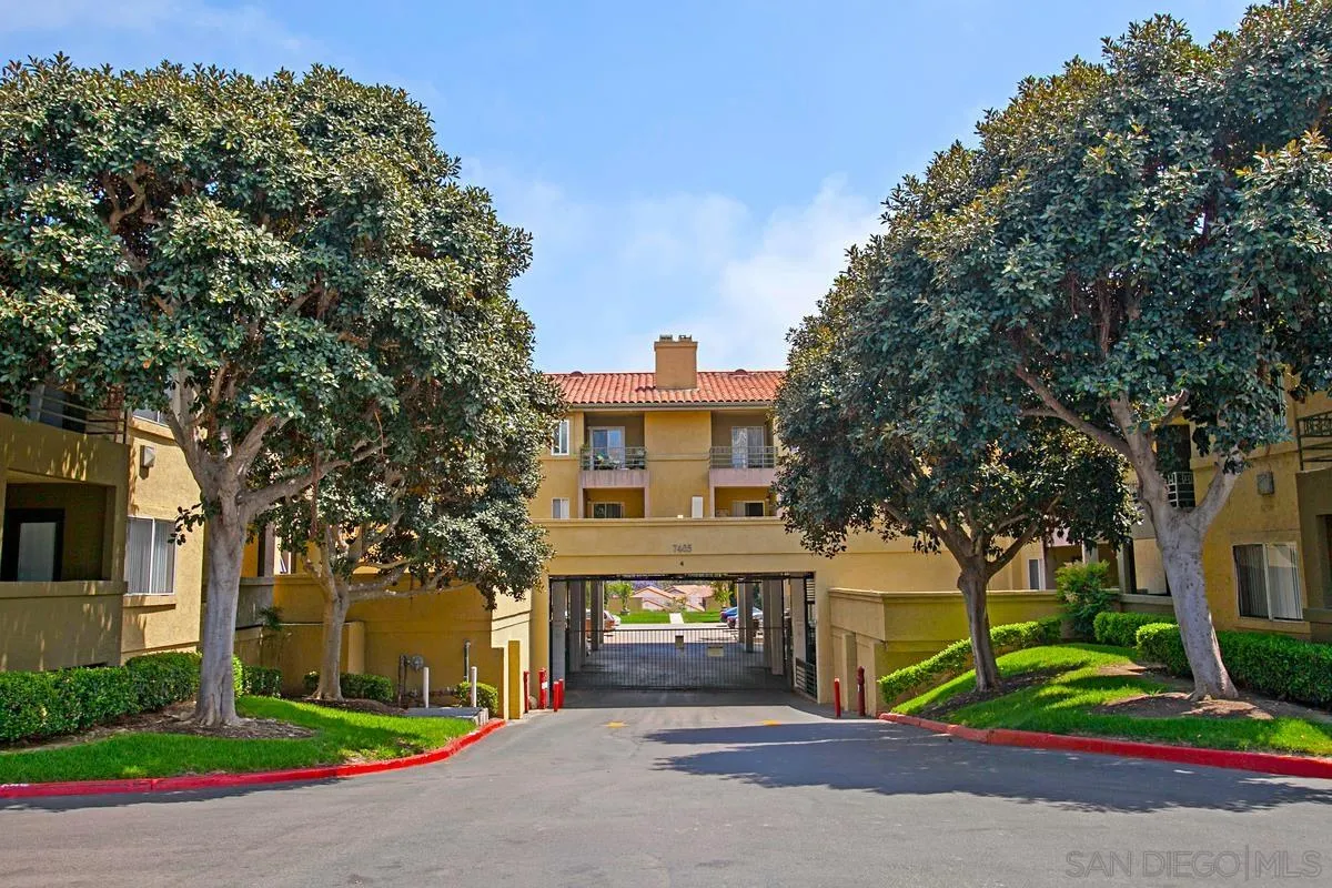 Photo #34: 260019089 Listing: Photo #34