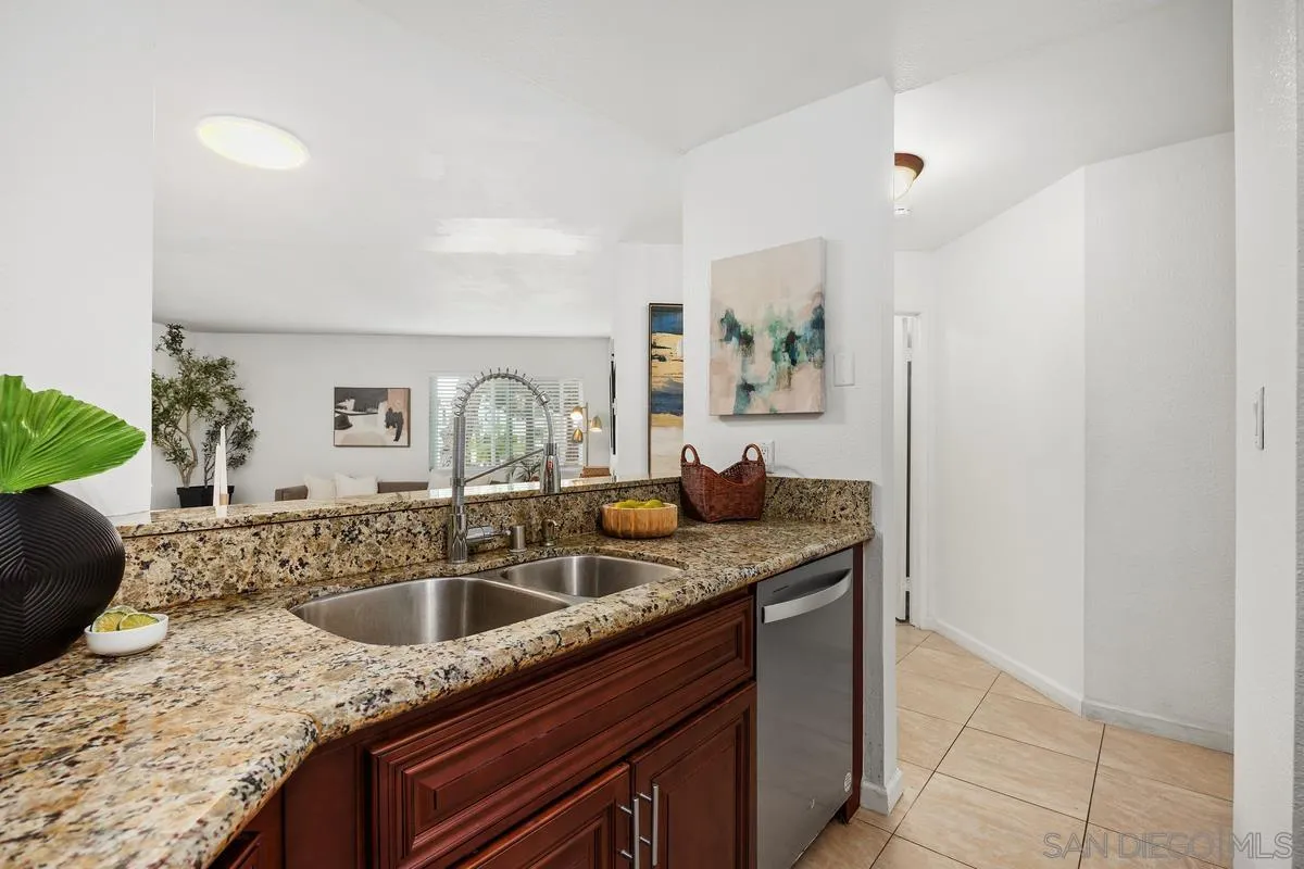 Photo #15: 260019089 Listing: Photo #15