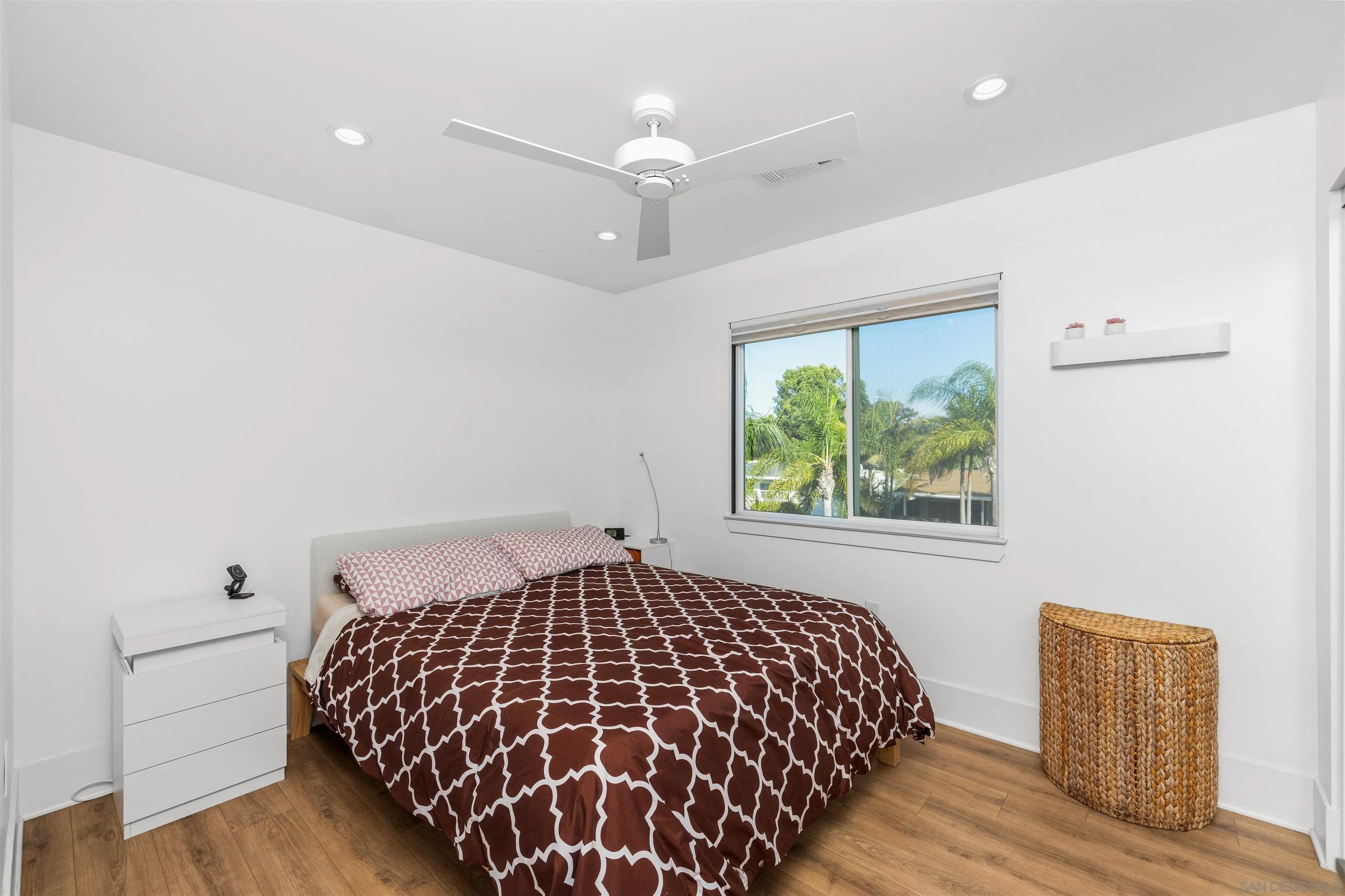 https://cdn.realtyfeed.com/cdn/127/260019091/85287e4731d5766ef3679a3a4a3d1a99.webp