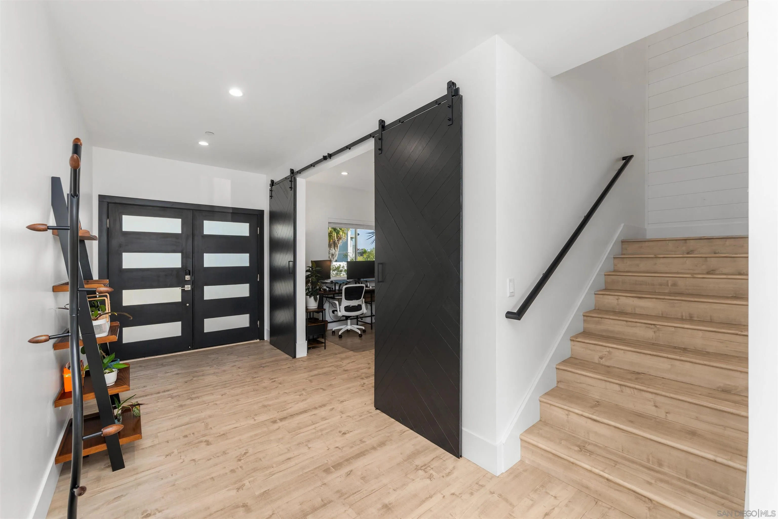 https://cdn.realtyfeed.com/cdn/127/260019091/dac1265e9bebe7d69ac2d89902c40c56.webp