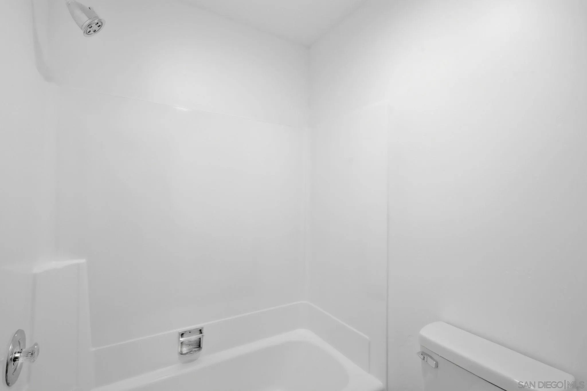 Photo #15: 260019092 Listing: Photo #15