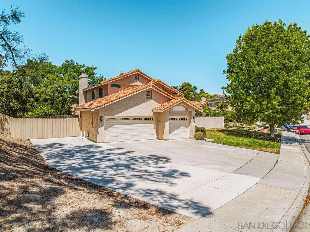 844 Rio Claro, Oceanside, CA 92057 - Photo 4 of 53, Oceanside, CA