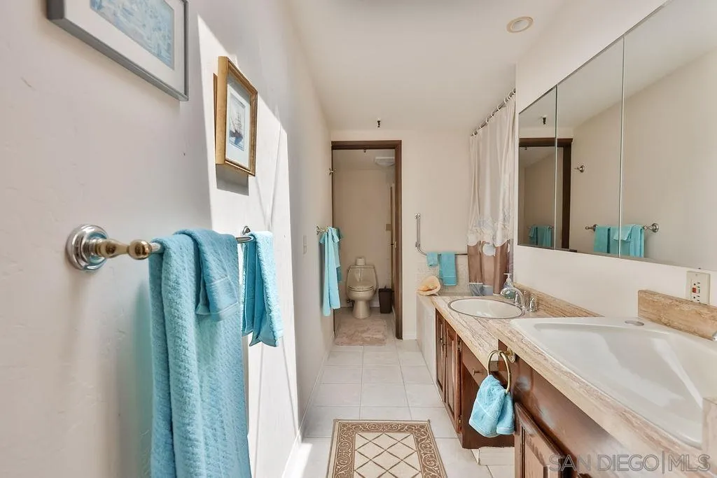 https://cdn.realtyfeed.com/cdn/127/260019094/098c96af274701e9b2a5520852312d93.webp