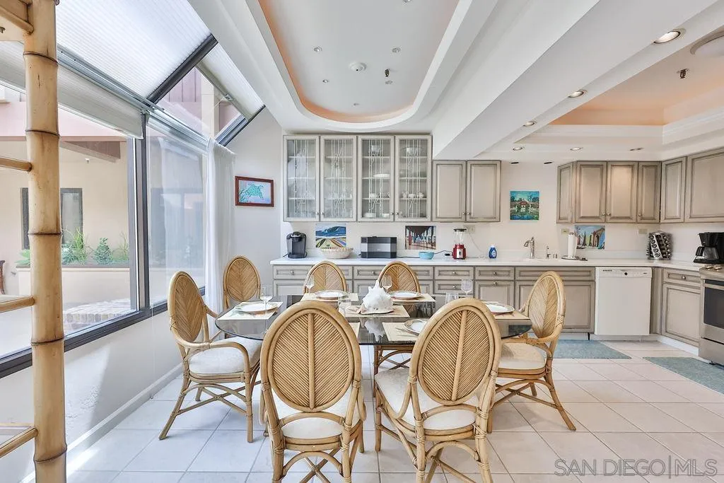 https://cdn.realtyfeed.com/cdn/127/260019094/67c0932295b7024d037c1af513777b04.webp