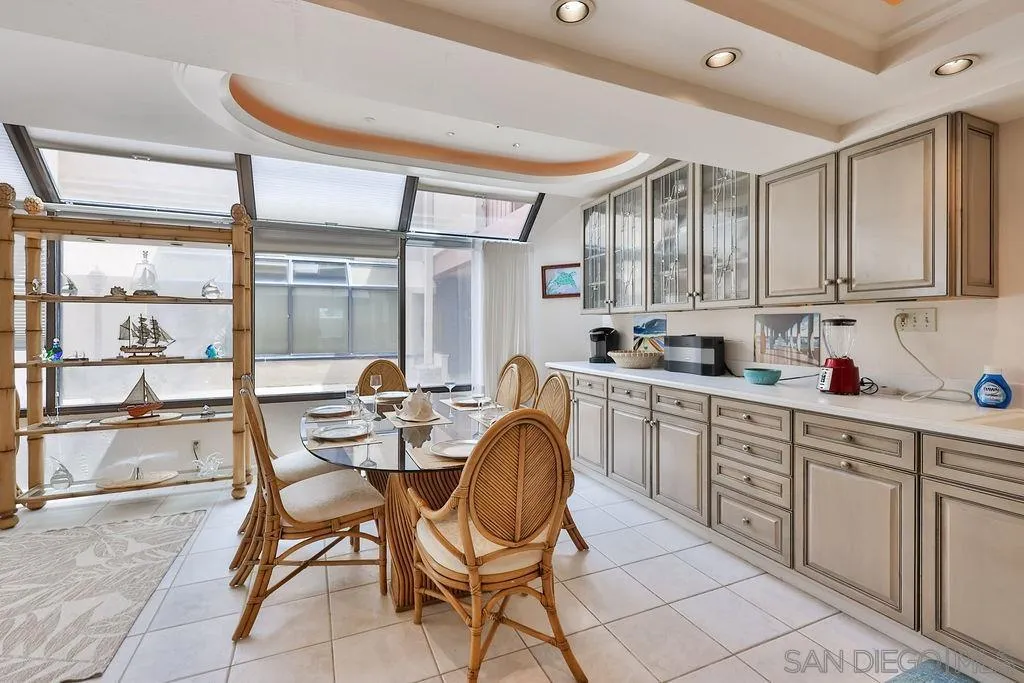https://cdn.realtyfeed.com/cdn/127/260019094/9889117727c1efb28bf548705e281c9a.webp