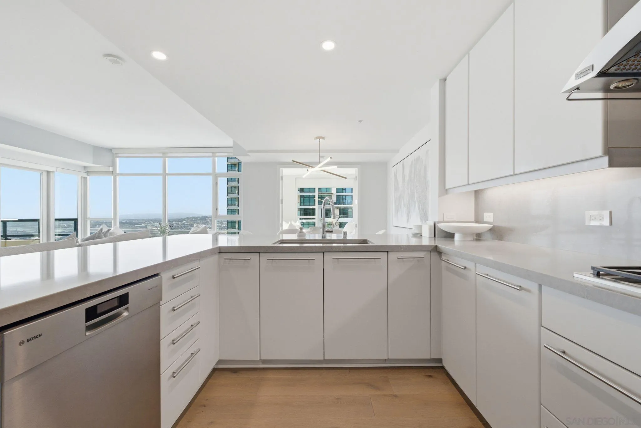 Photo #17: 260019097 Listing: Photo #17