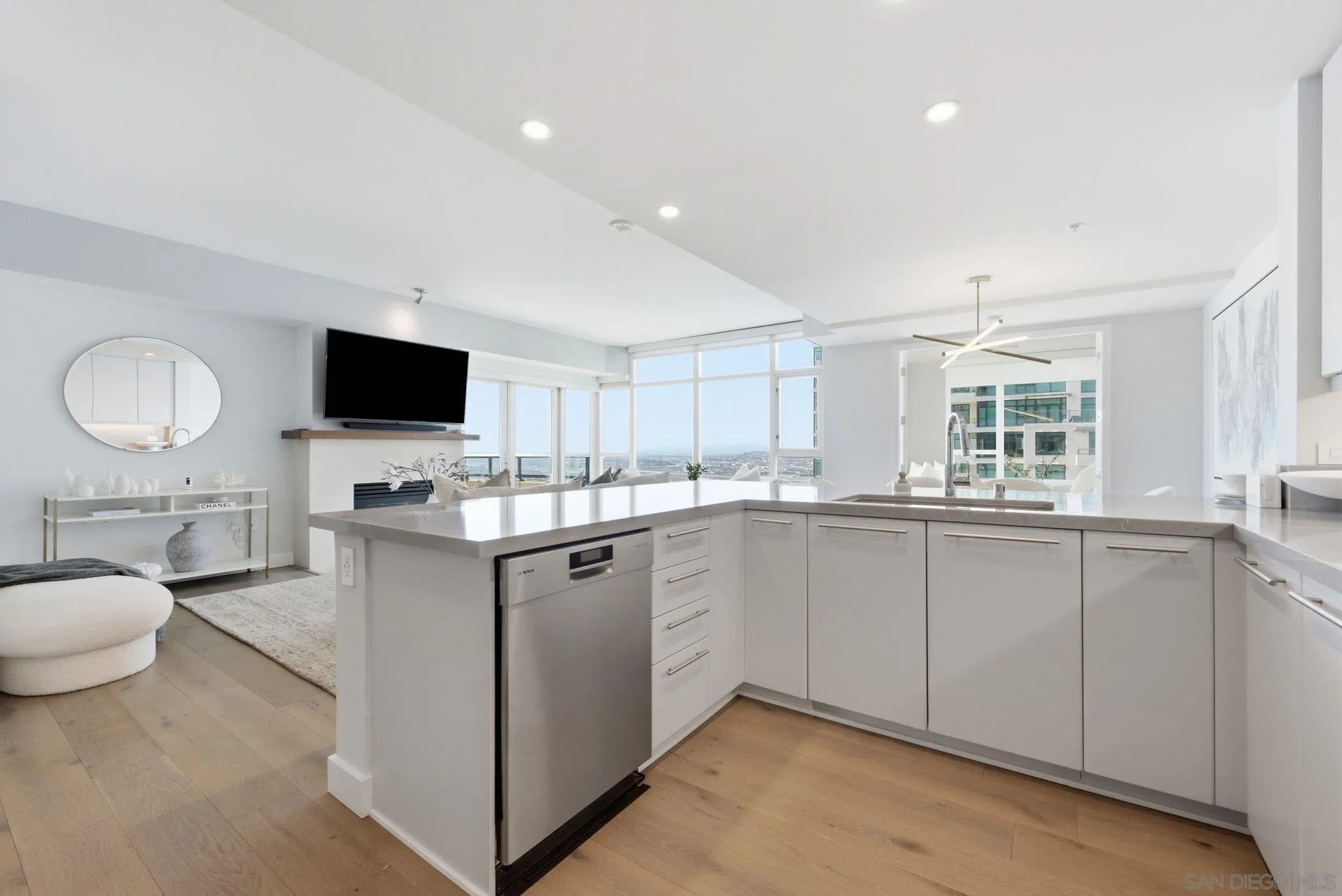 Photo #16: 260019097 Listing: Photo #16