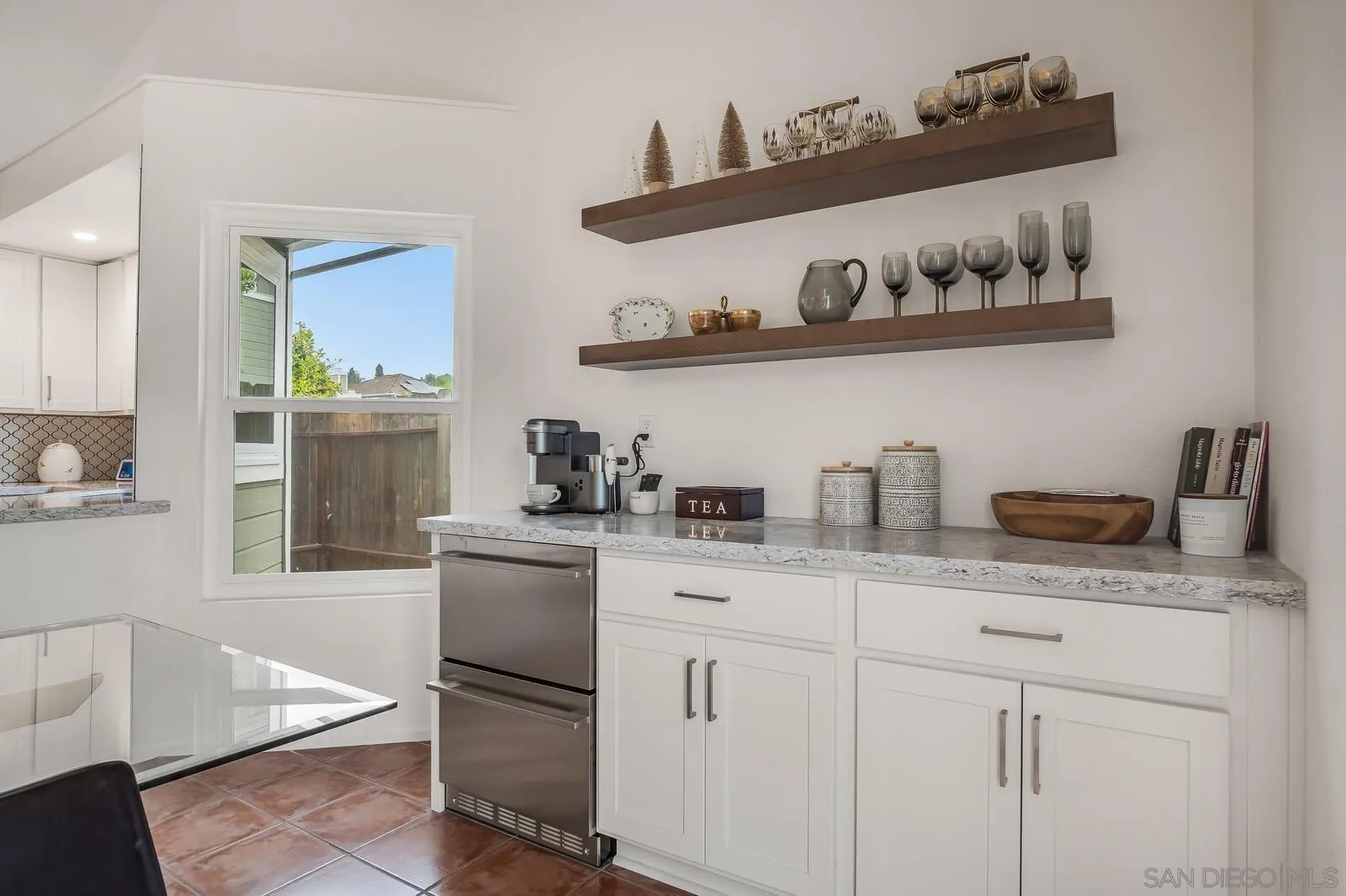 https://cdn.realtyfeed.com/cdn/127/260019098/daf7a33966b17bc0048e901261f9ff21.webp