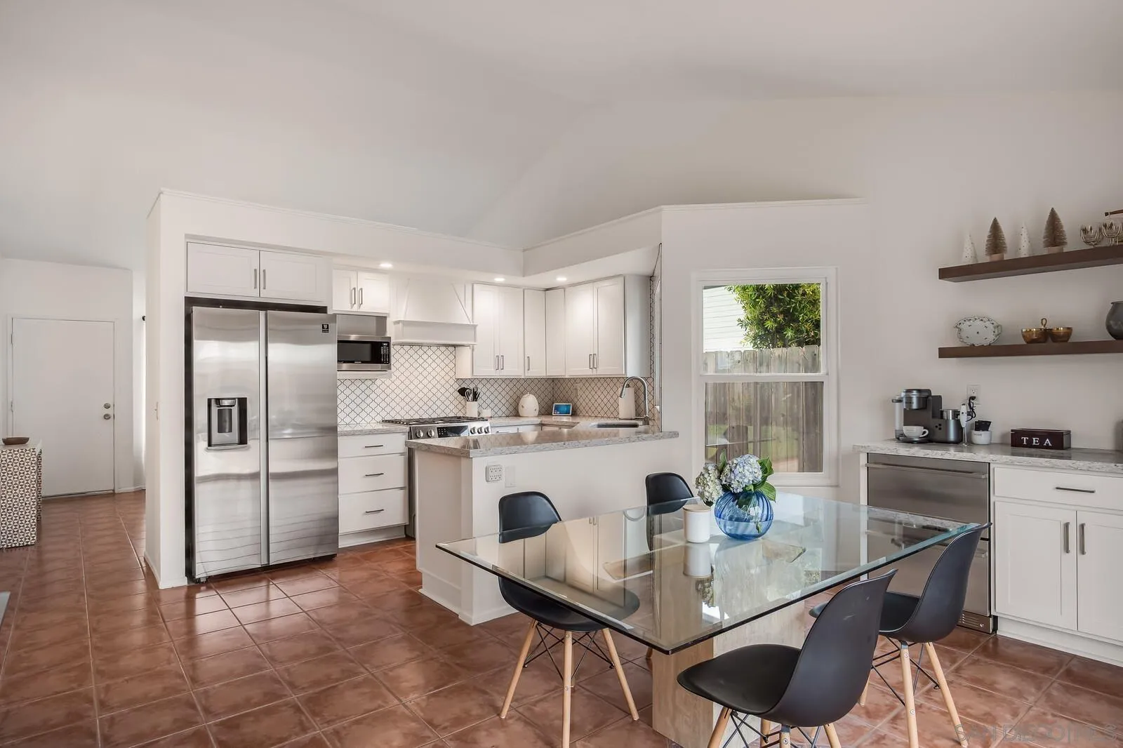 https://cdn.realtyfeed.com/cdn/127/260019098/f3d9857247fc7afdc103c34a53df7eb9.webp