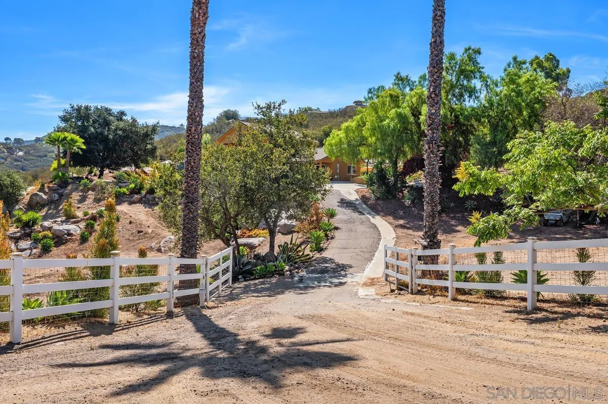 13044 Yerba Valley Way, Lakeside, CA 92040 - Photo 2 of 42, Lakeside, CA