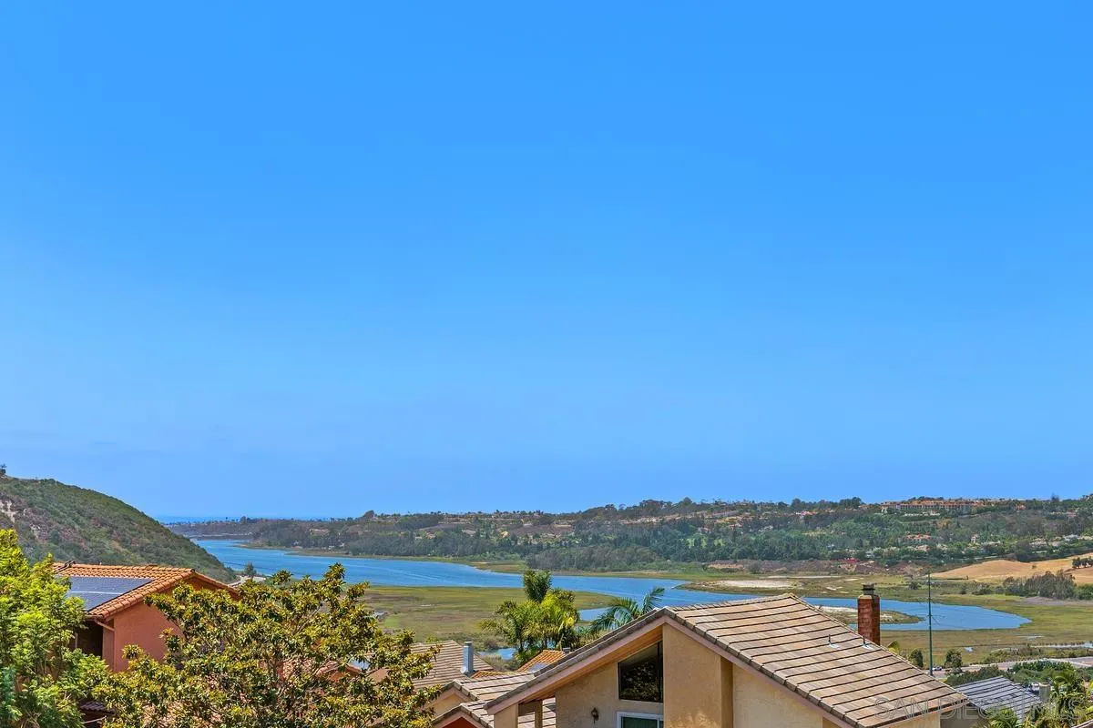 2120 Pintoresco, Carlsbad, CA 92009 - Photo 2 of 31, Carlsbad, CA