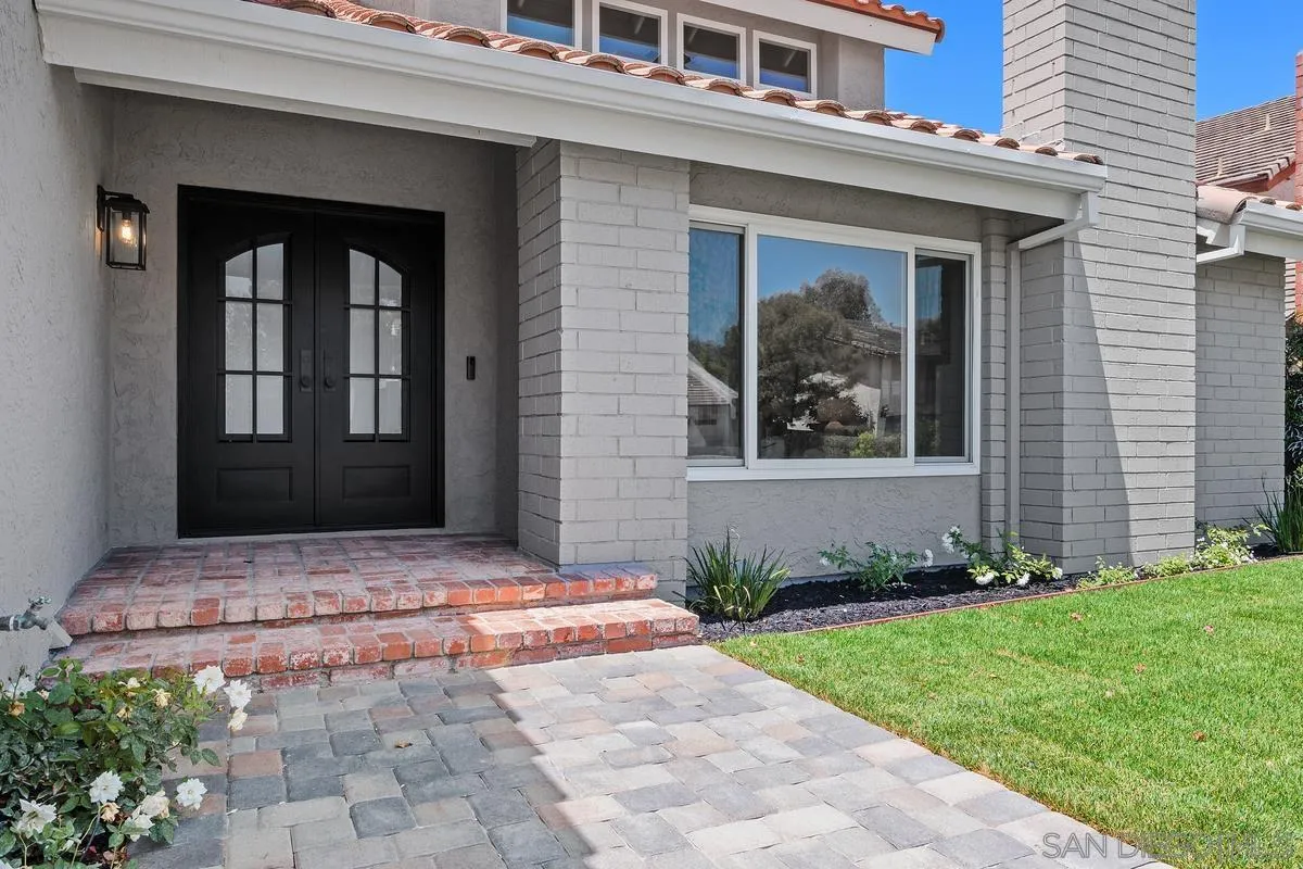 2120 Pintoresco, Carlsbad, CA 92009 - Photo 3 of 31, Carlsbad, CA