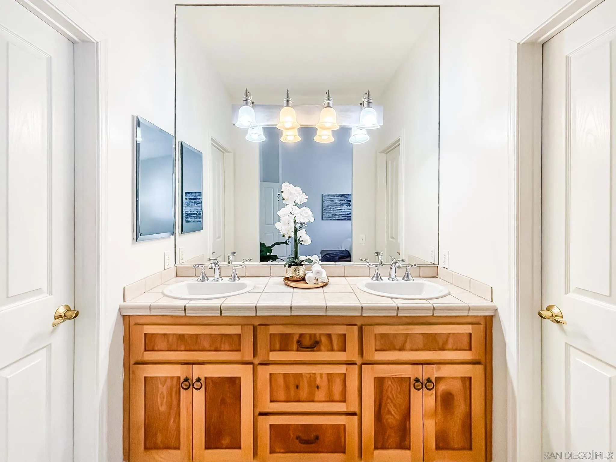 Photo #30: 260019101 Listing: Photo #30