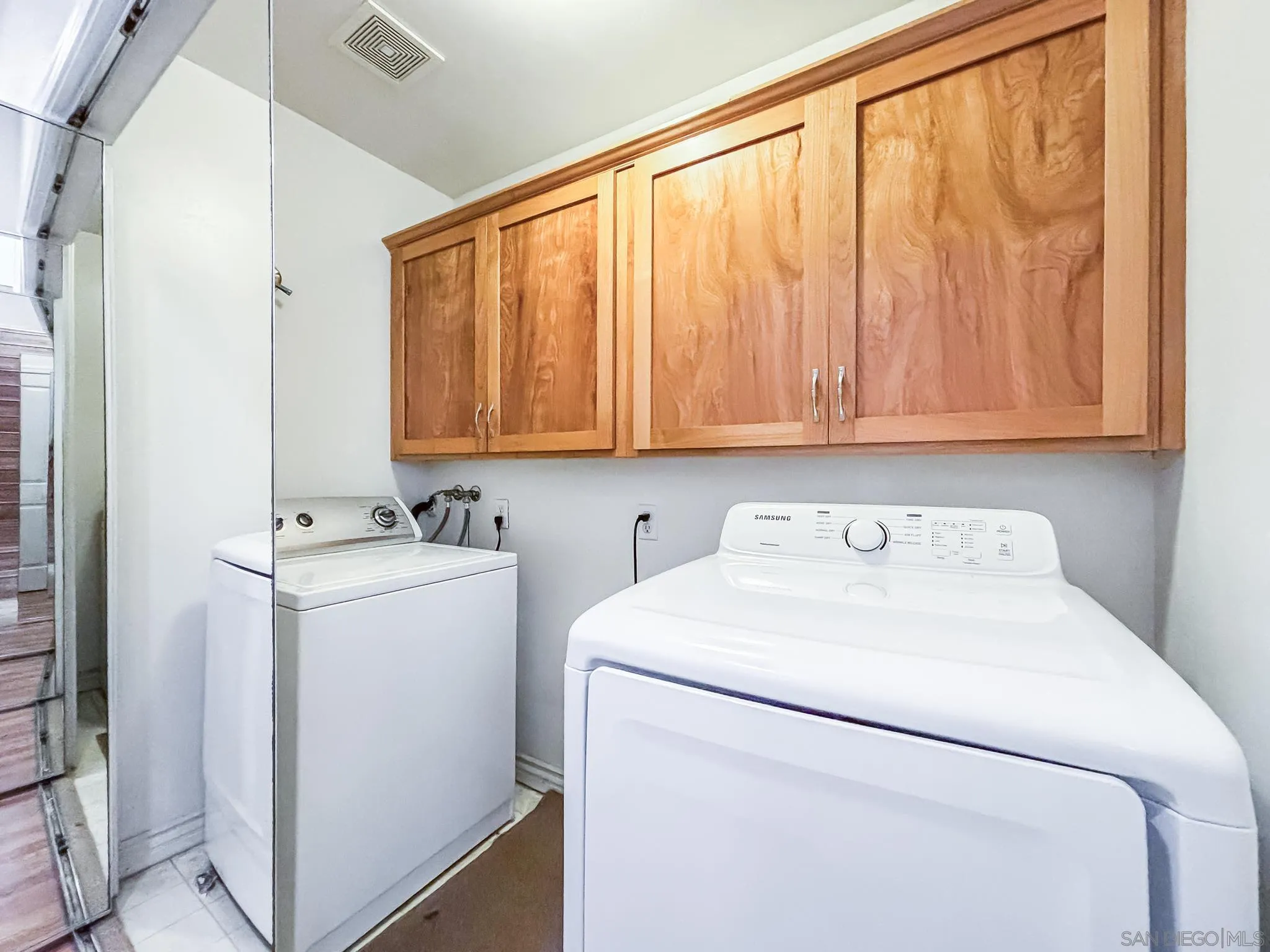 Photo #9: 260019101 Listing: Photo #9