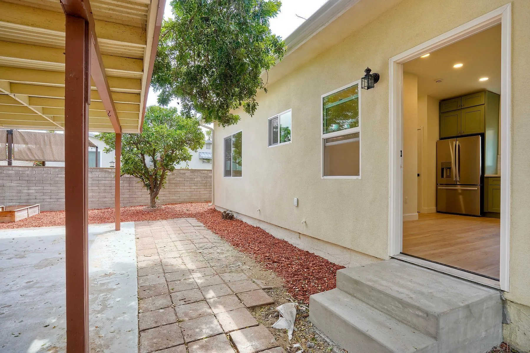 6942 Eberhart St, San Diego, CA 92115 - Photo 3 of 25, San Diego, CA
