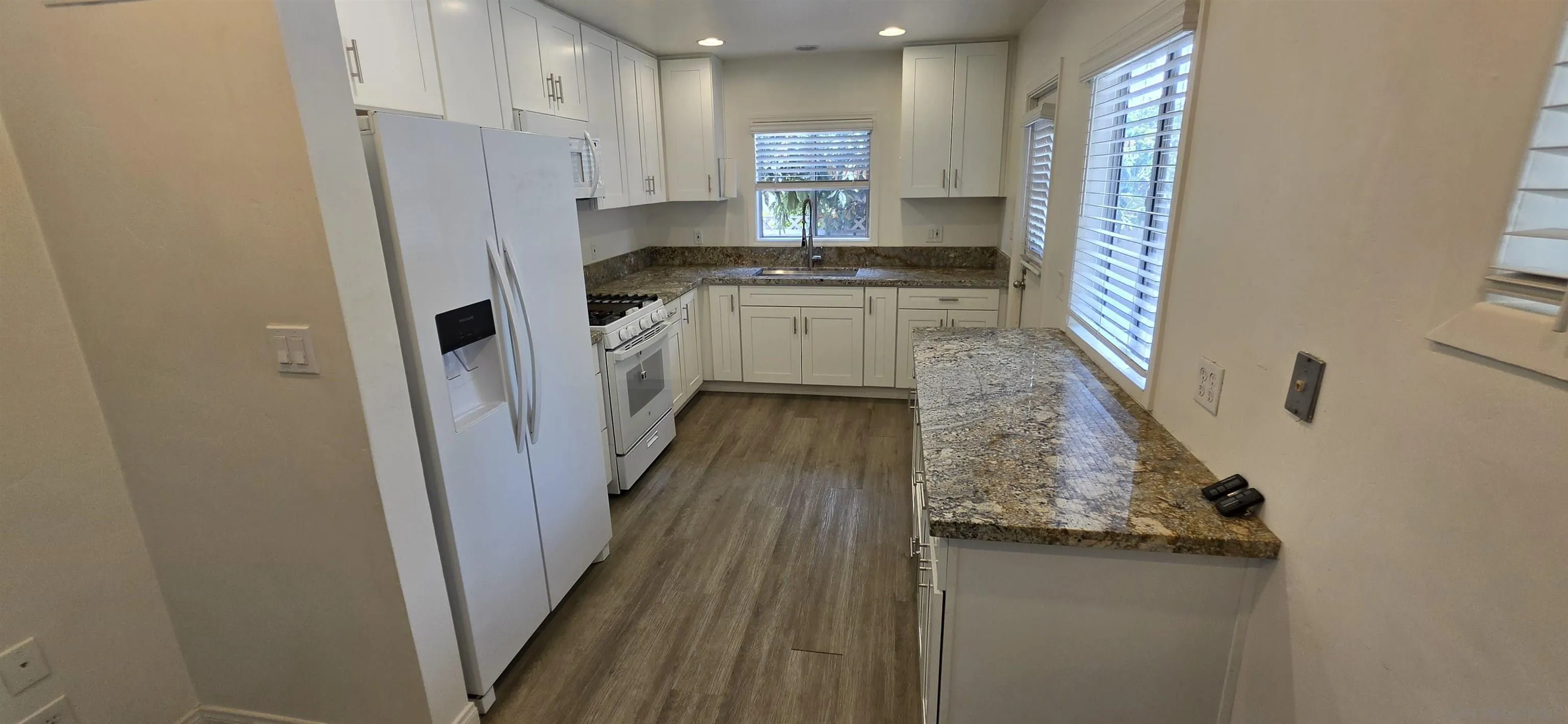 https://cdn.realtyfeed.com/cdn/127/260019104/b9f74fb4b85a6a1af6c5f83a19519402.webp