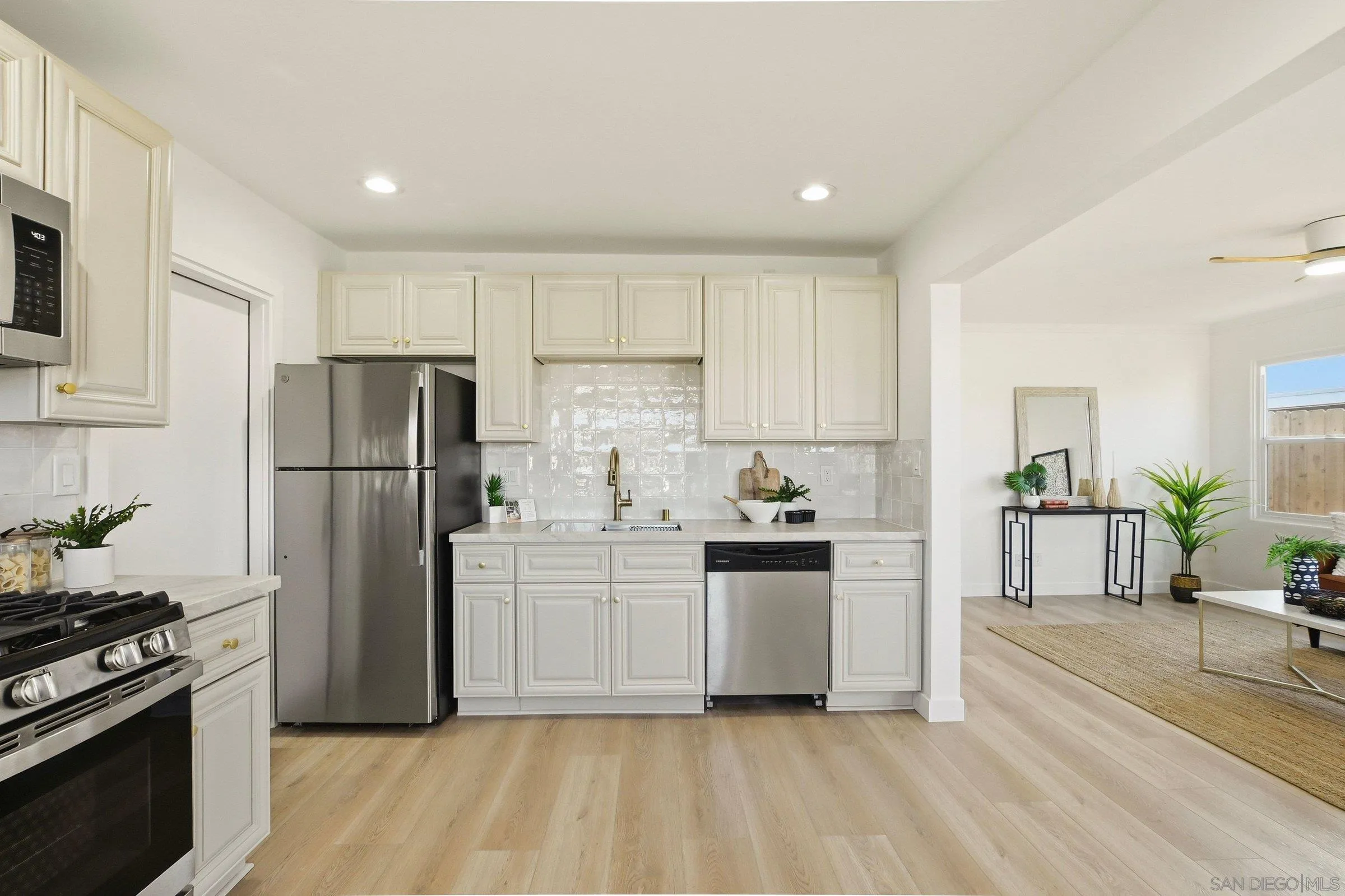 https://cdn.realtyfeed.com/cdn/127/260019106/7fbf07ca534780f20d37366577ee9d9f.webp