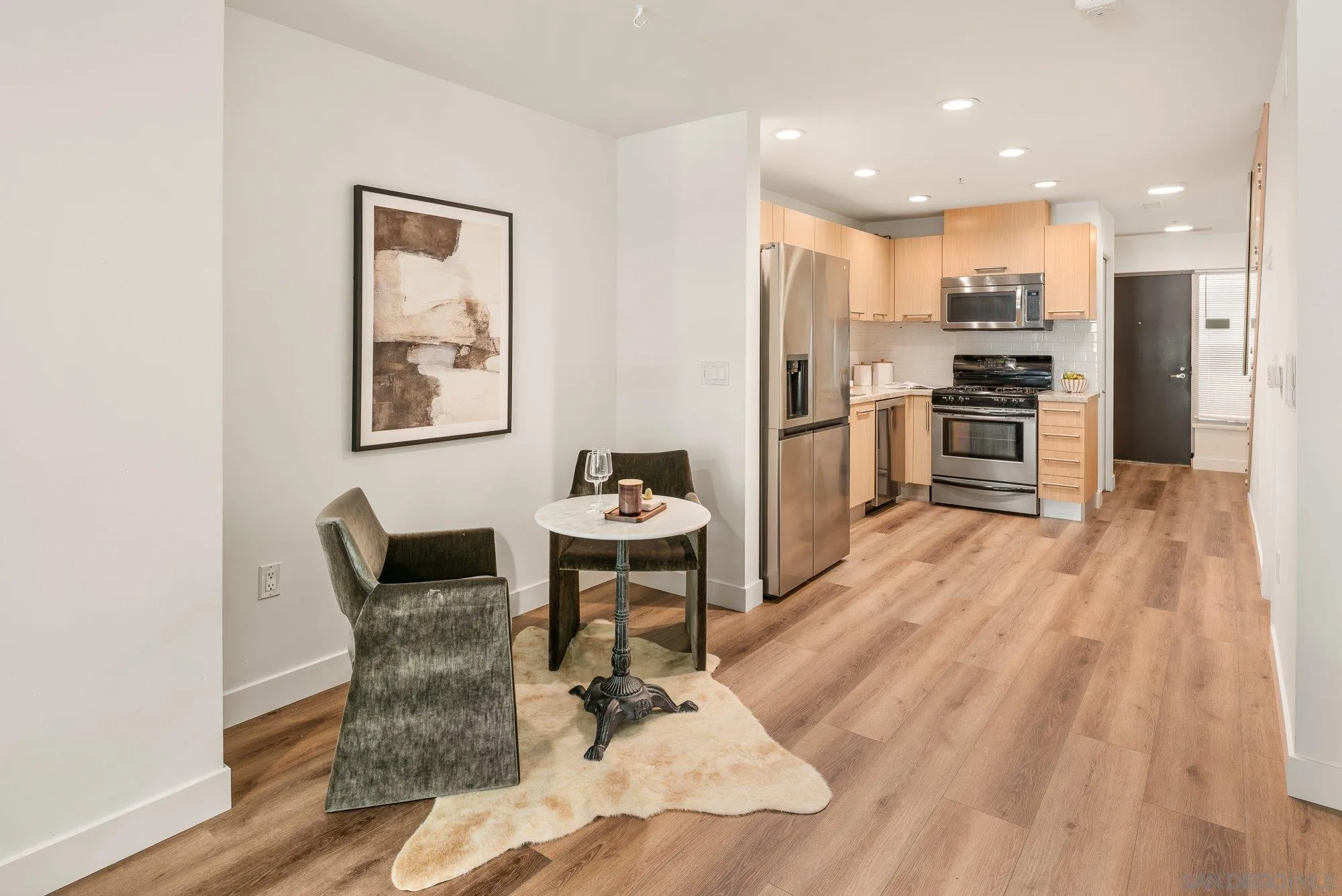 Photo #7: 260019108 Listing: Photo #7