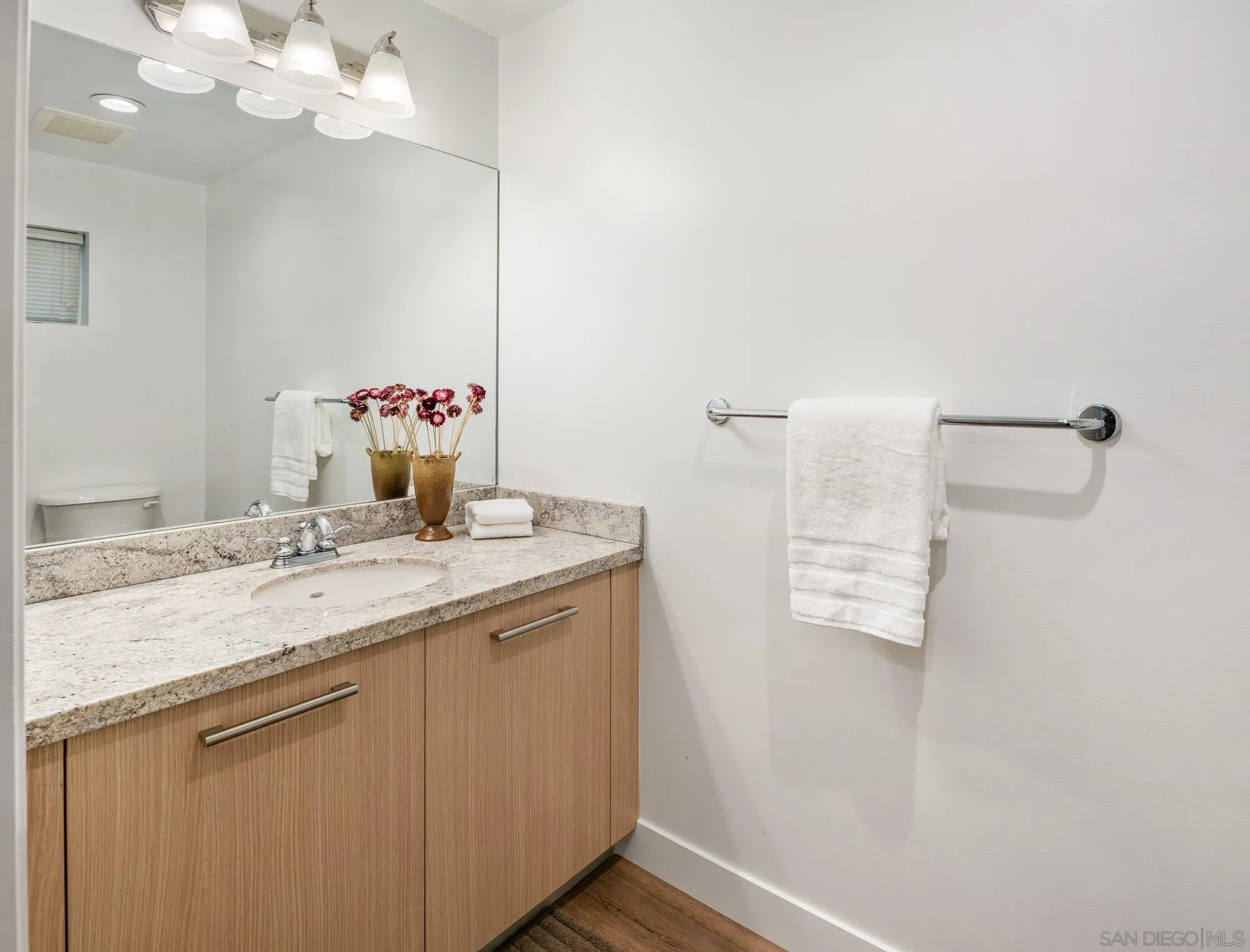 Photo #18: 260019108 Listing: Photo #18