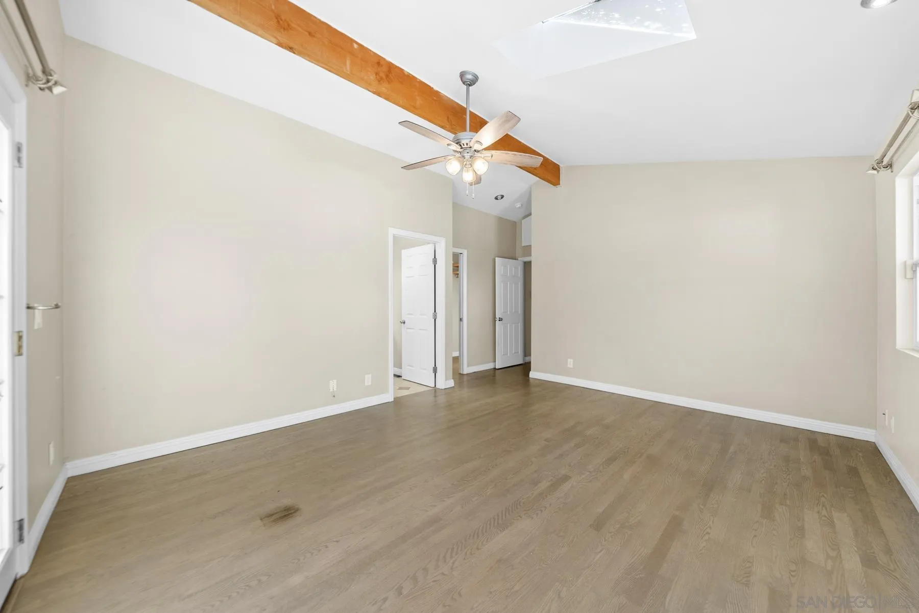 https://cdn.realtyfeed.com/cdn/127/260019113/25844fda414e56e5797def2e9b958d52.webp