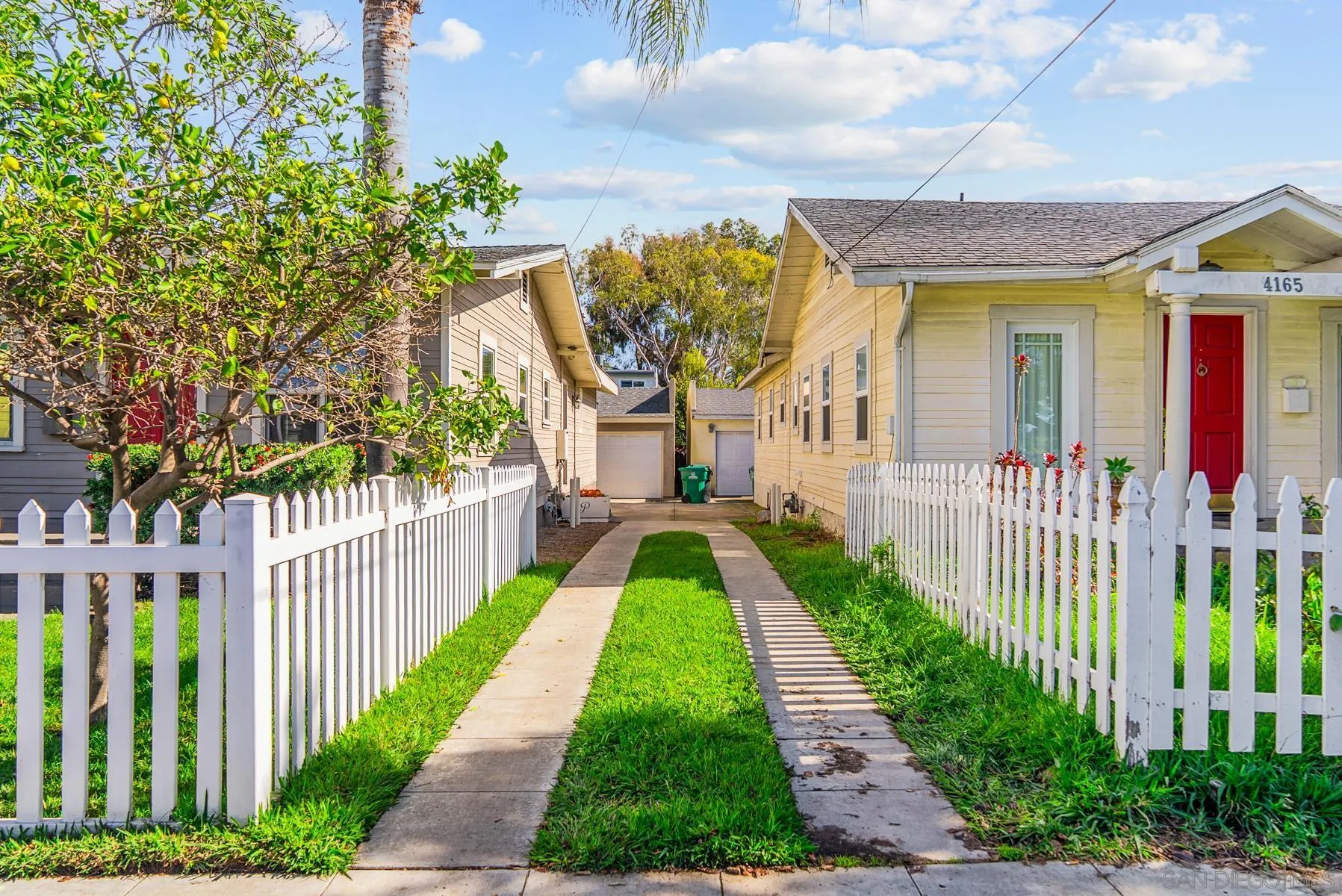 https://cdn.realtyfeed.com/cdn/127/260019113/4796ef1cfd1a3cb207a7a5429d5d97c4.webp